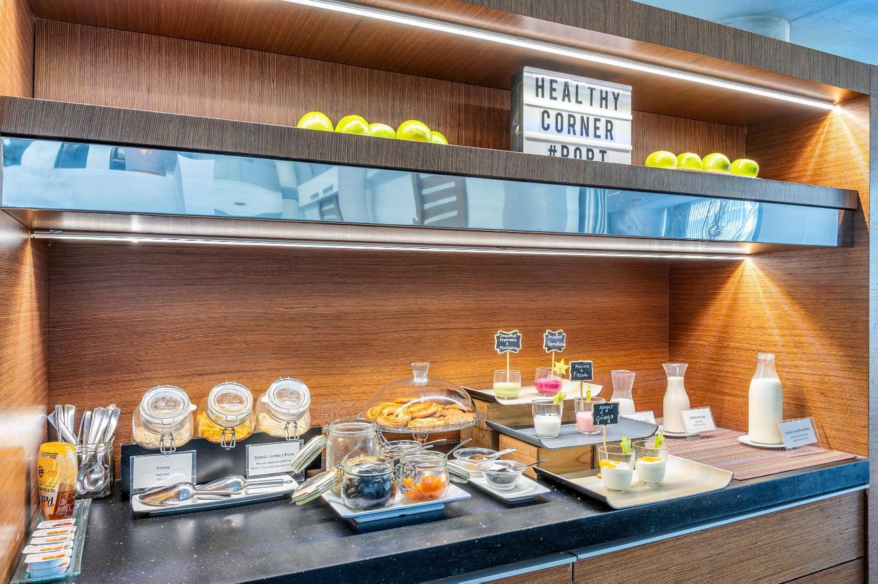 Restaurant/places to eat in Port Elche