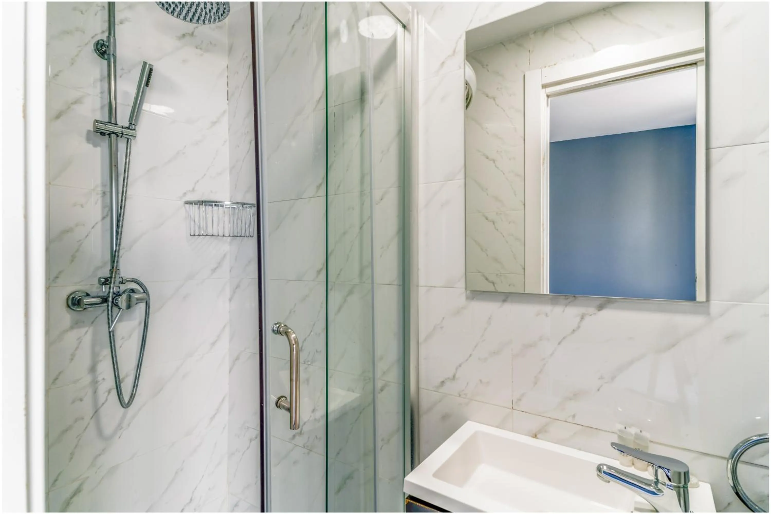 Twin Room in SL Marbella