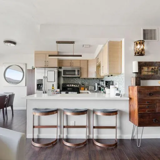 Kitchen or kitchenette in Panorama Place