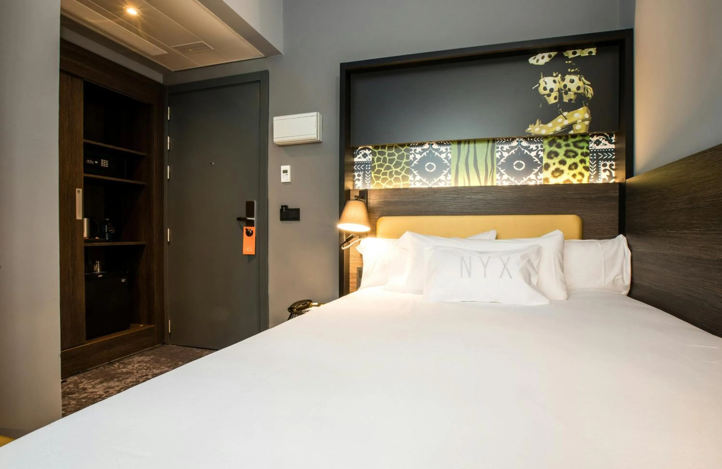 Photo of the whole room, Bed in NYX Hotel Madrid by Leonardo Hotels