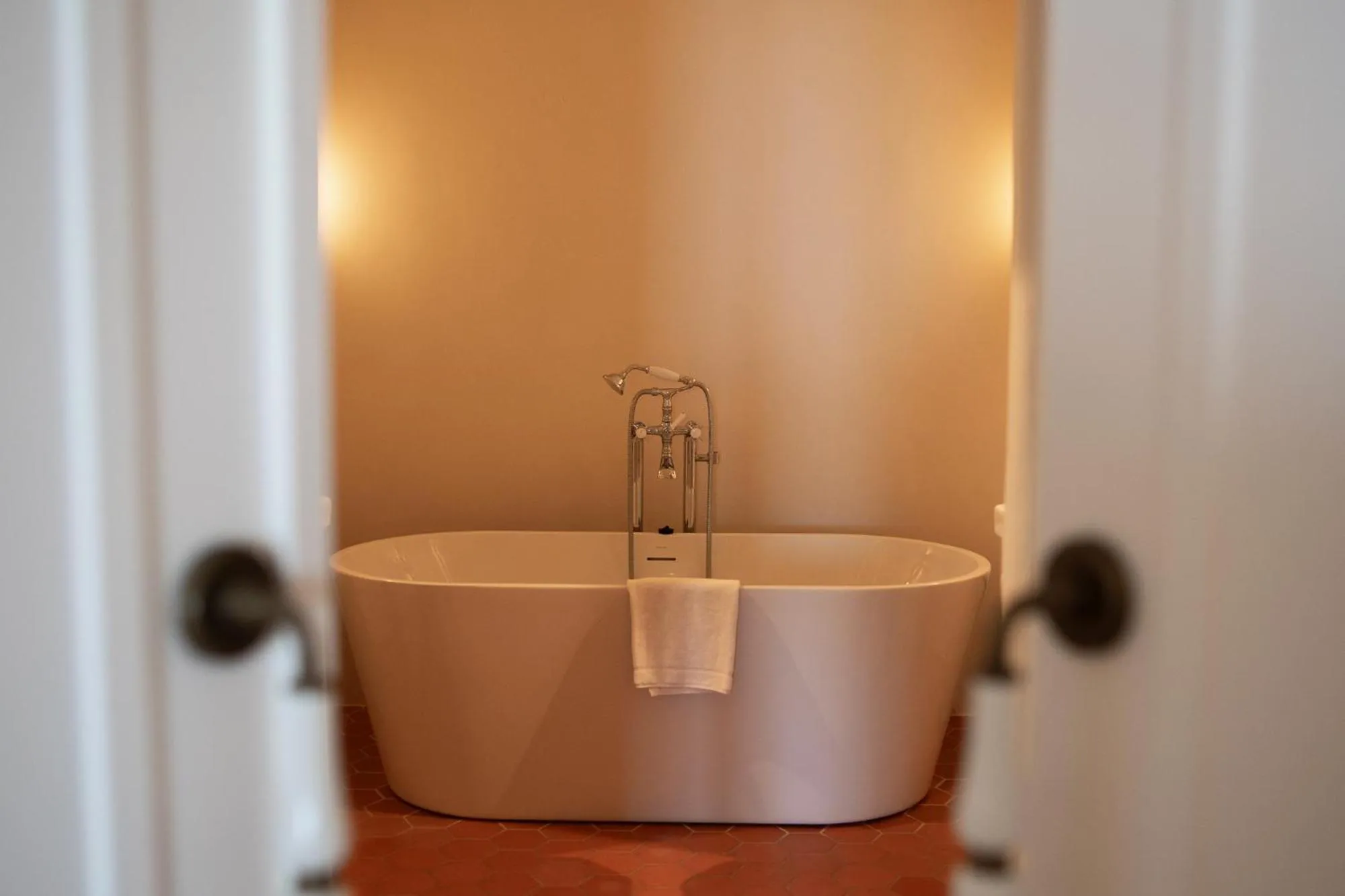 Bathroom in Hotel Isabella's Llafranc