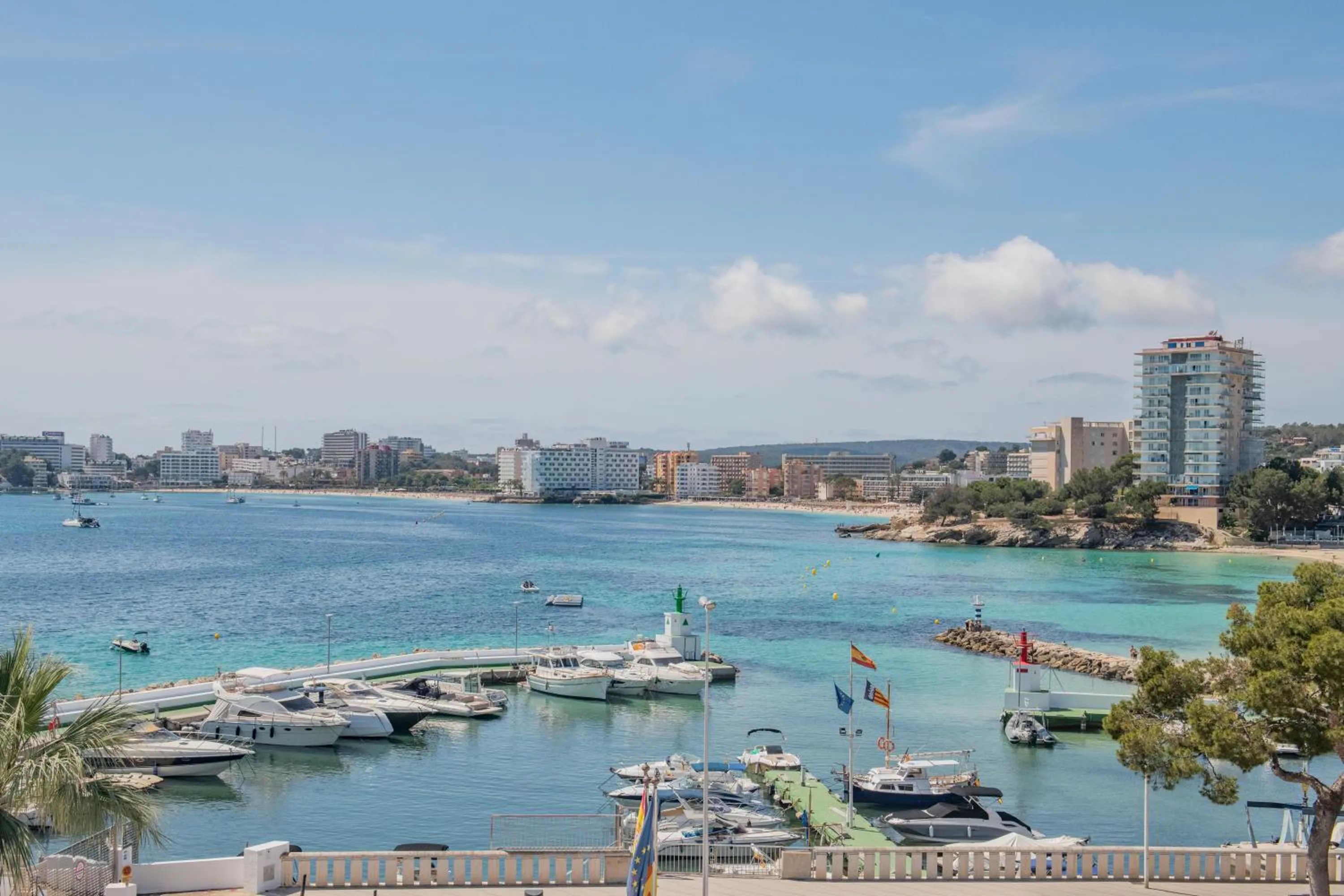 Sea view in Suites ROC Portonova