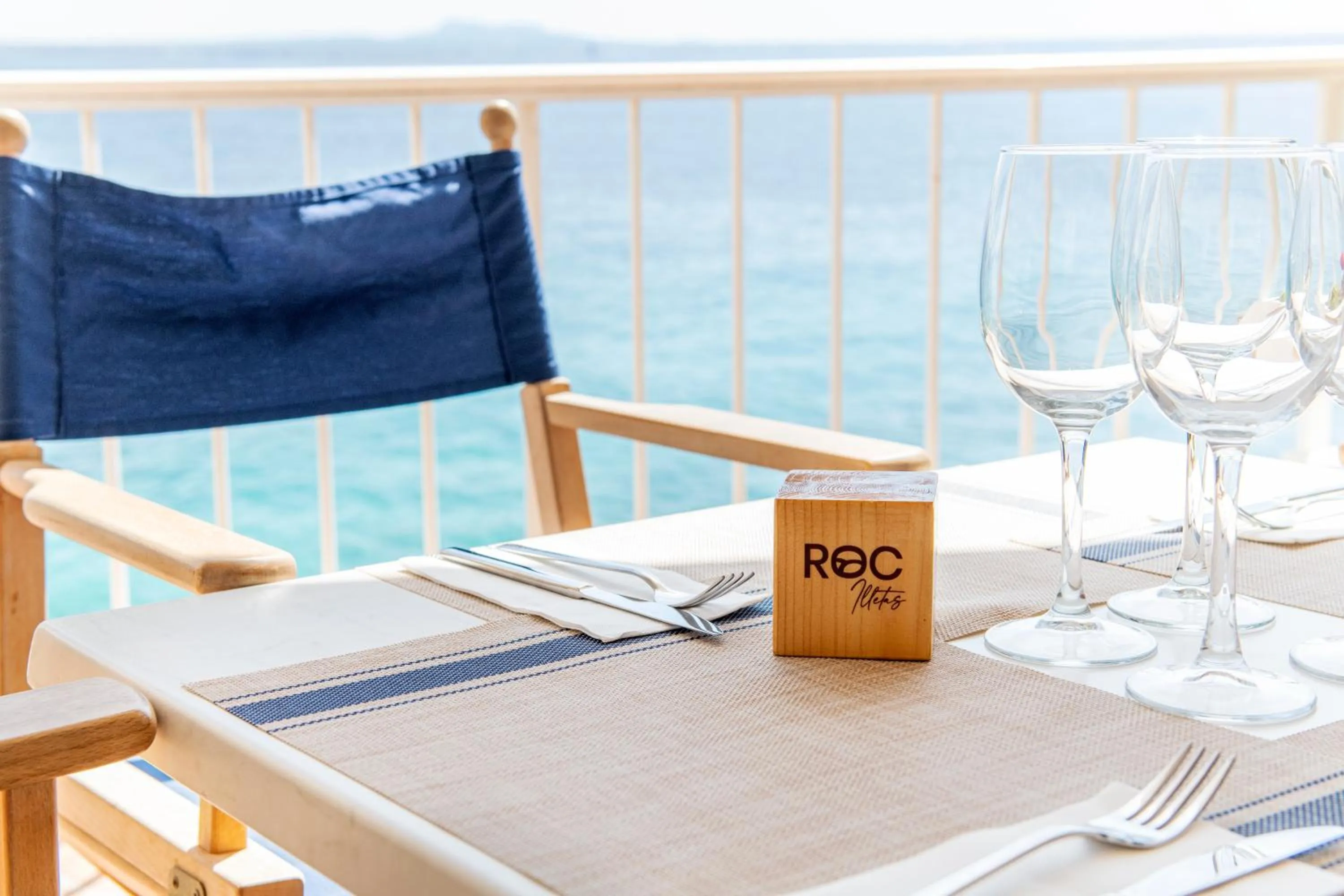 Restaurant/places to eat in Hotel ROC Illetas & SPA