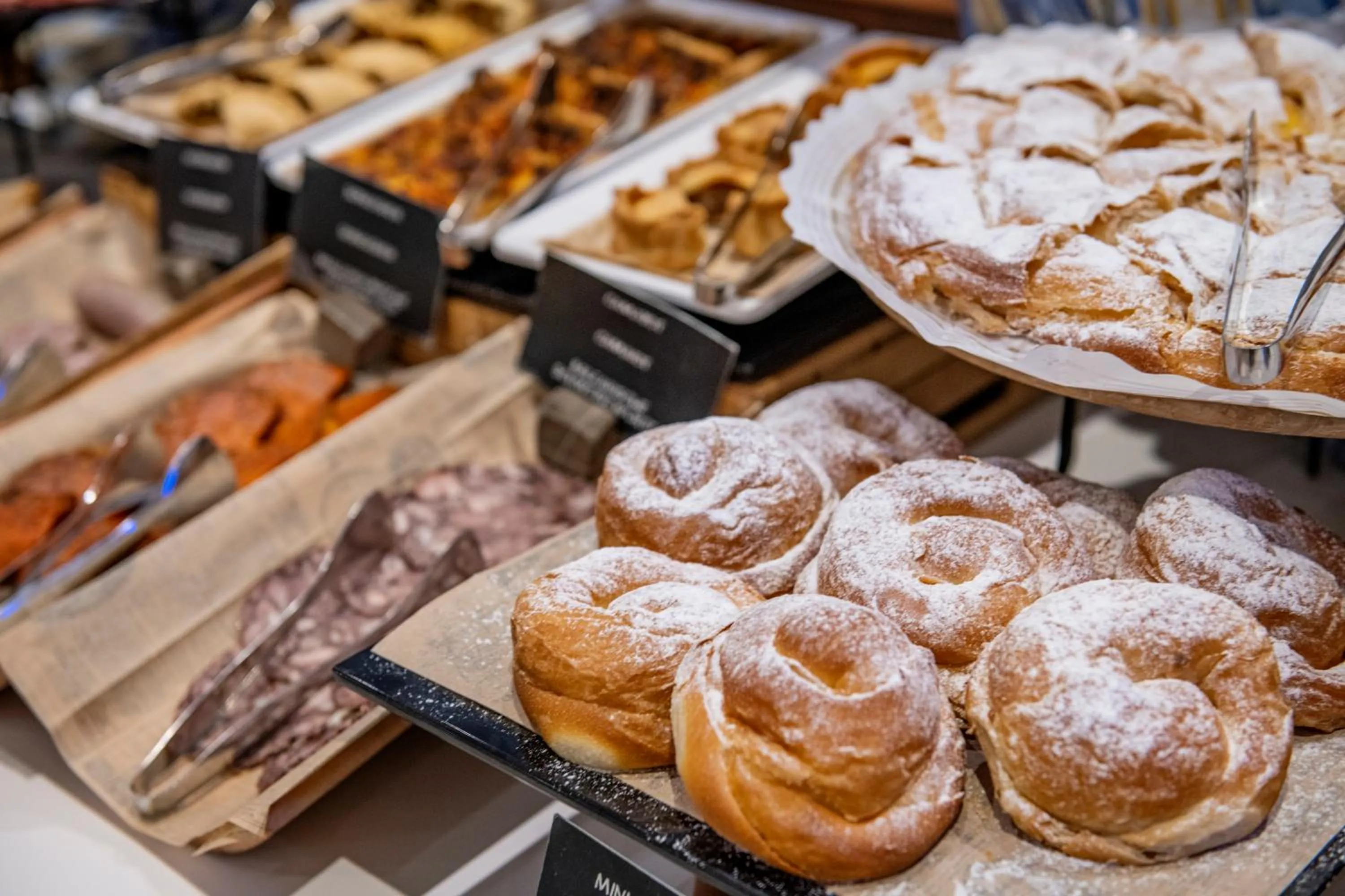 Restaurant/places to eat in Hotel ROC Illetas & SPA