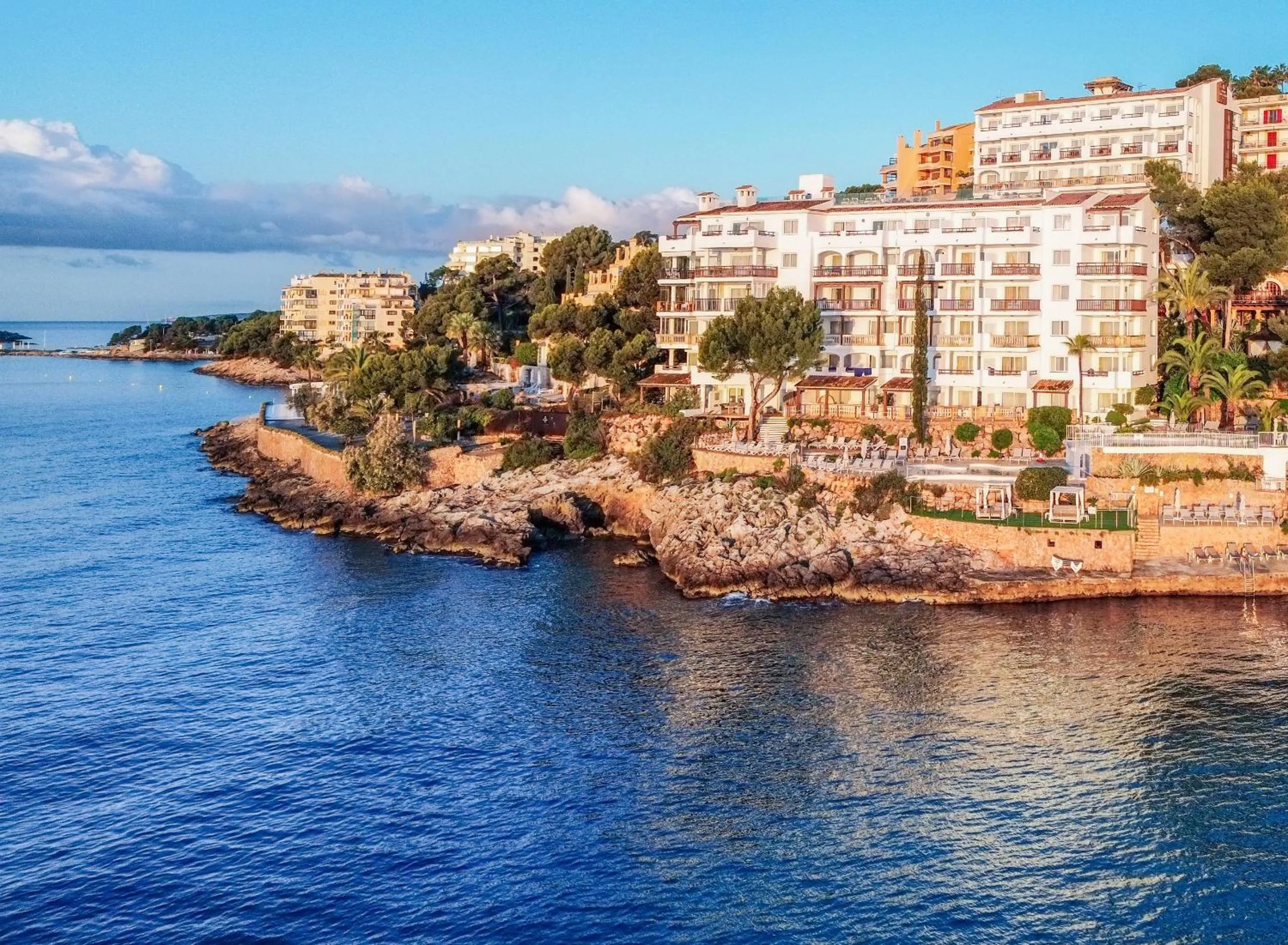 Property building in Hotel ROC Illetas & SPA