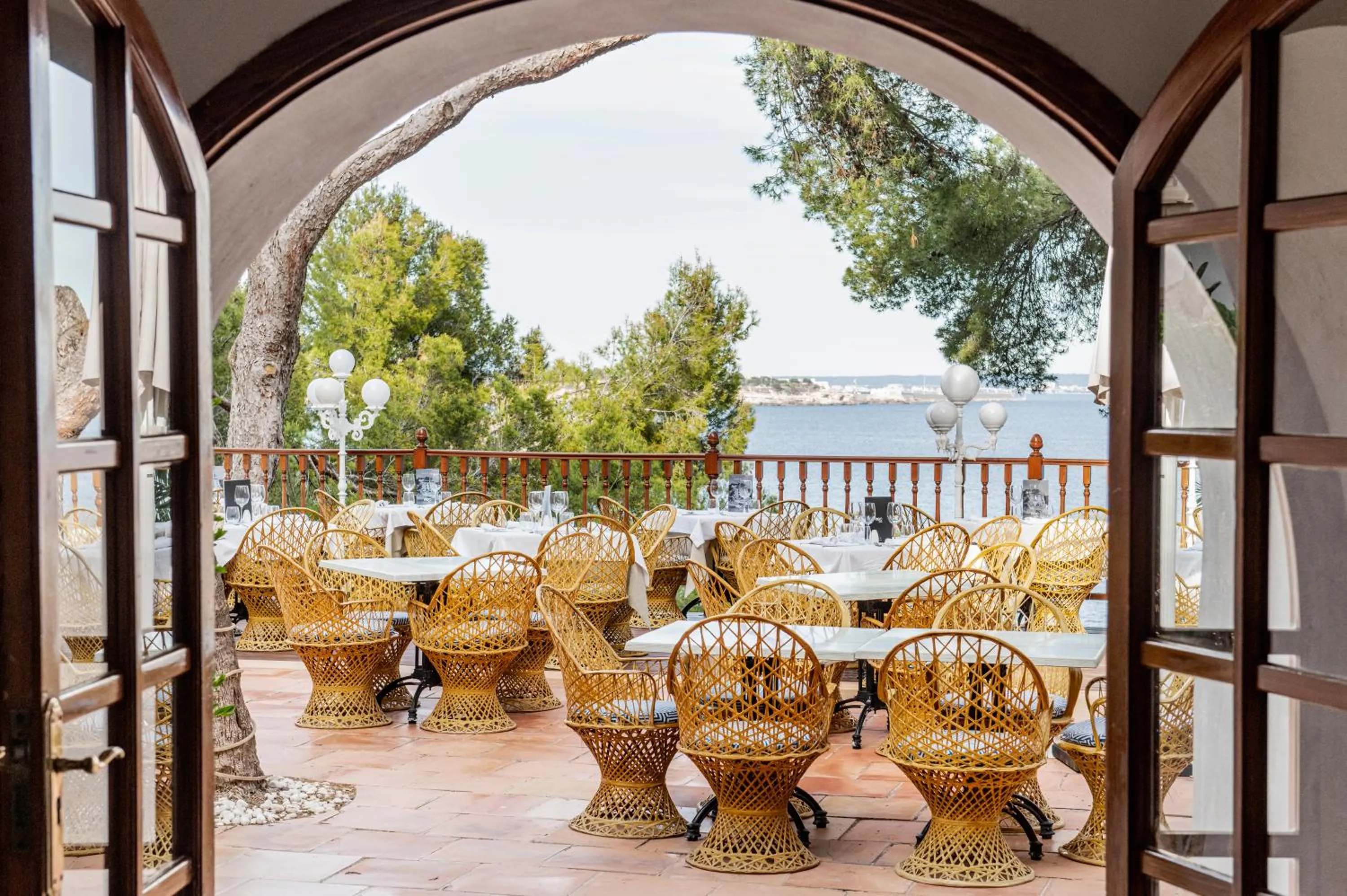 Restaurant/places to eat in Hotel ROC Illetas & SPA