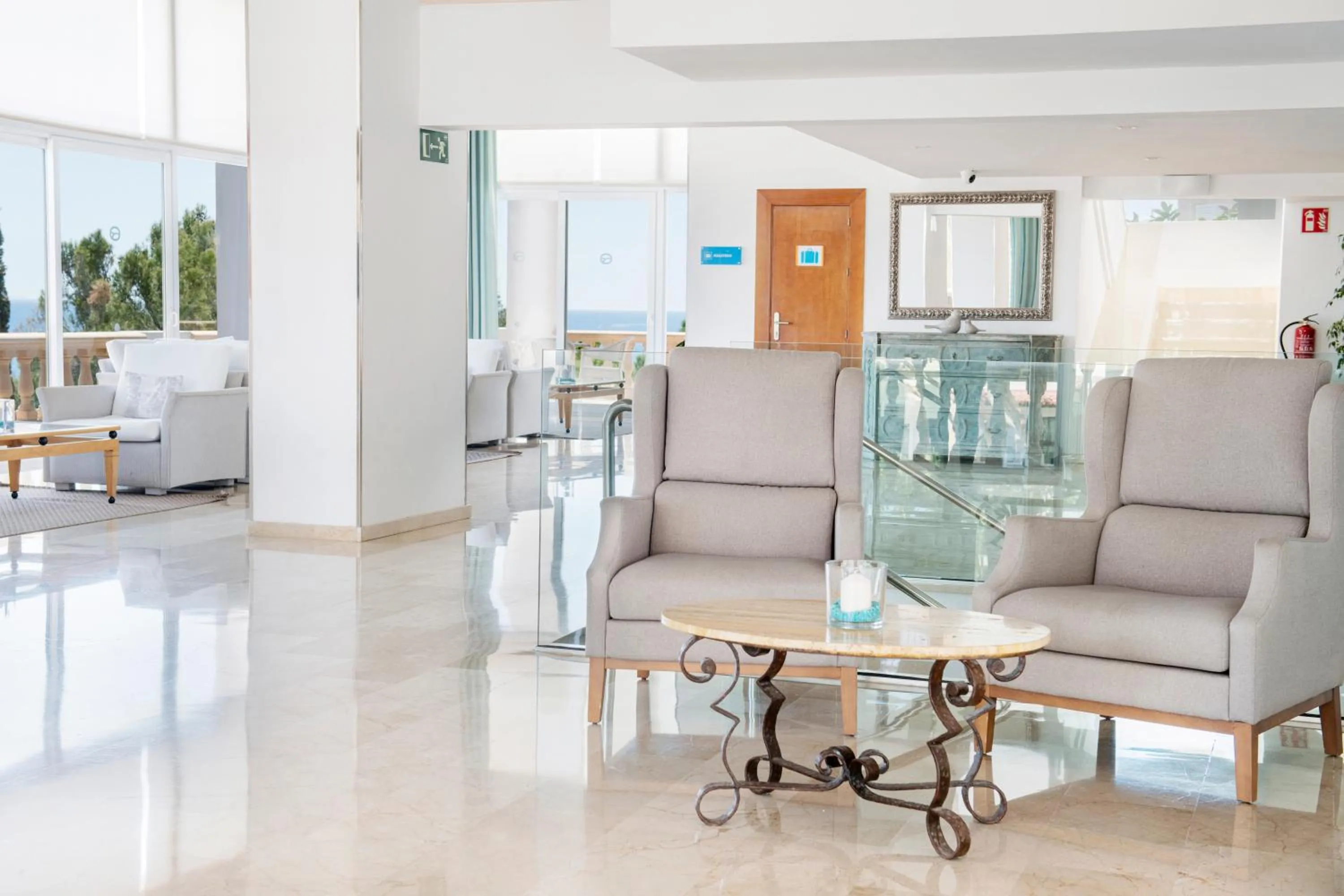 Property building in Hotel ROC Illetas & SPA