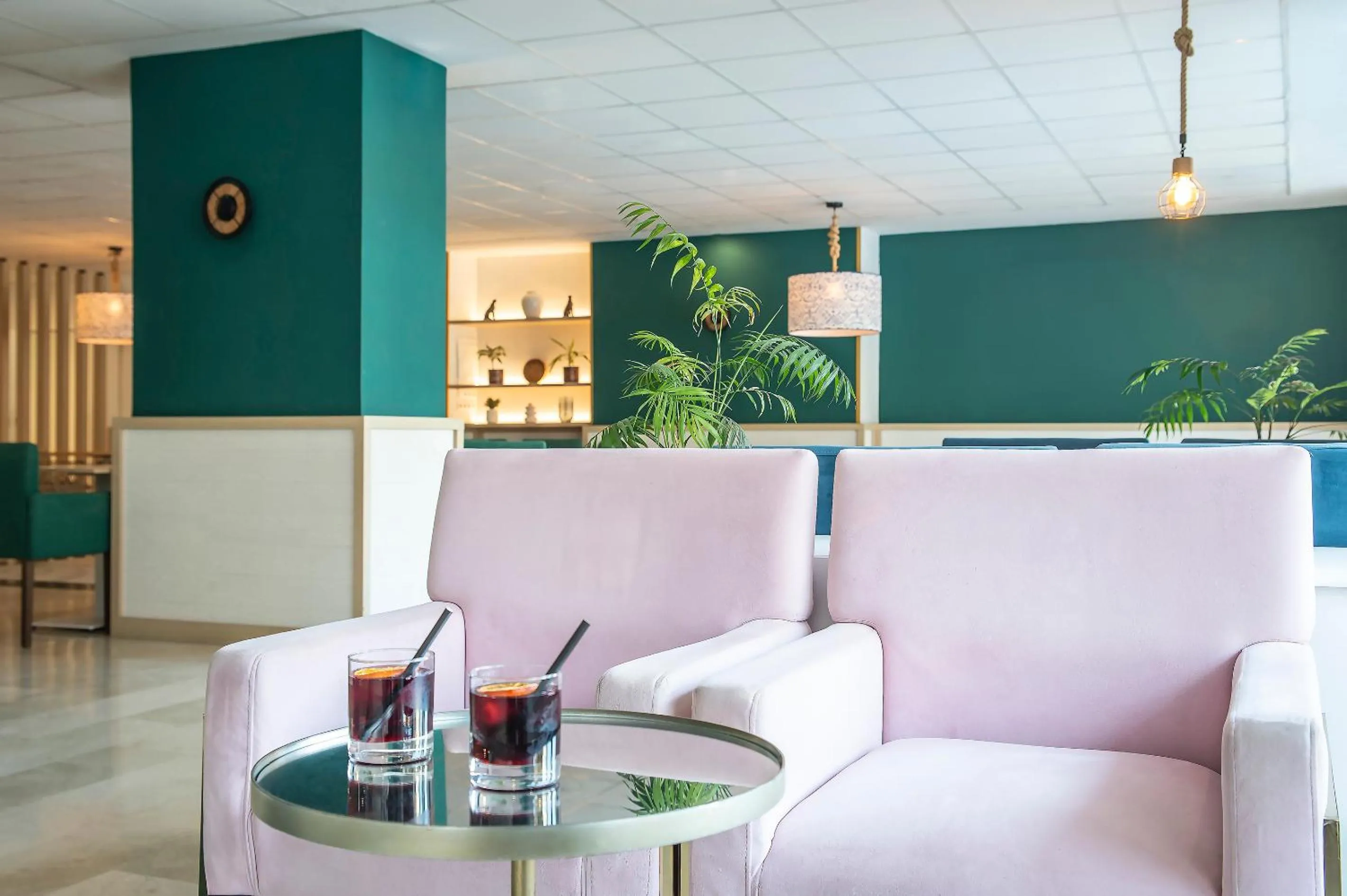 Living room in Hotel Costa Málaga - Adults Recommended - by Pierre & Vacances