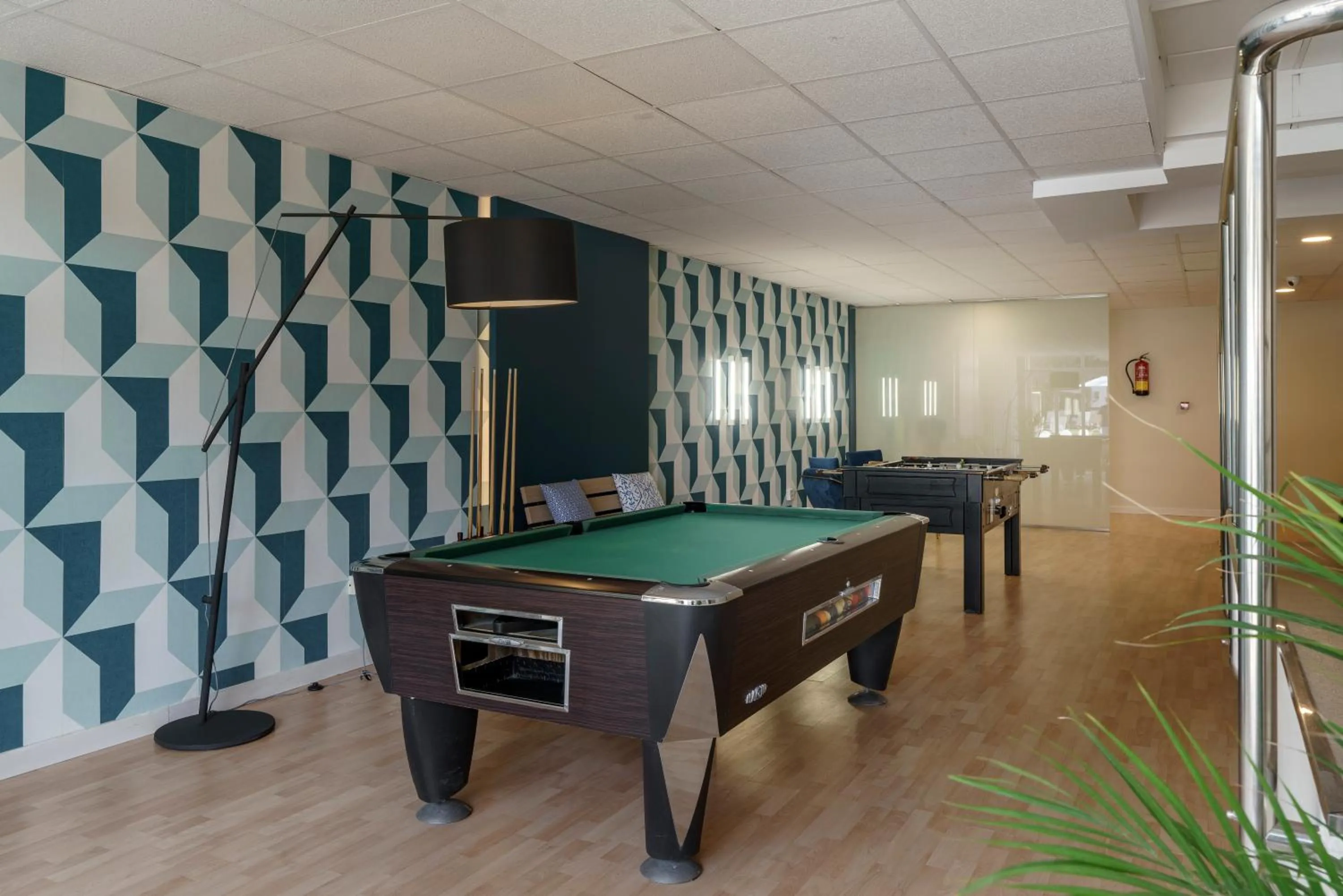 Billiard in Hotel Costa Málaga - Adults Recommended - by Pierre & Vacances