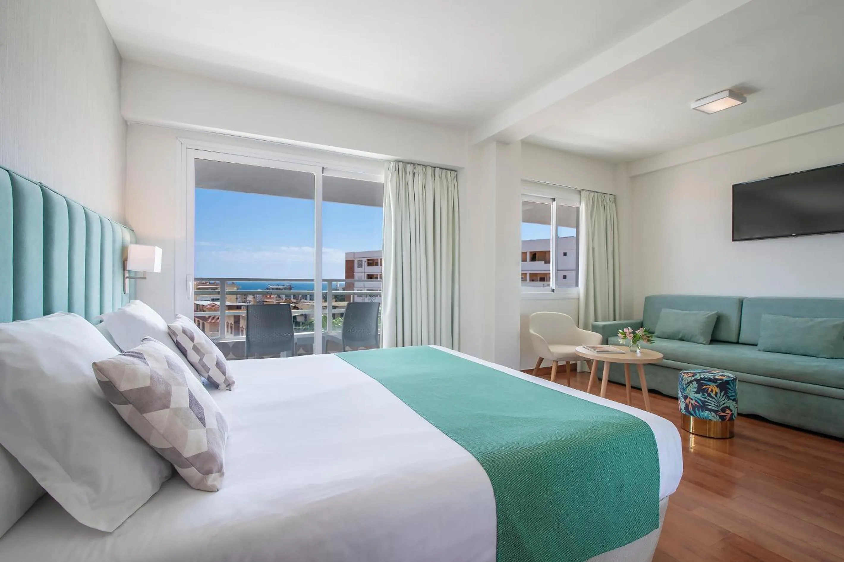 Bed in Hotel Costa Málaga - Adults Recommended - by Pierre & Vacances