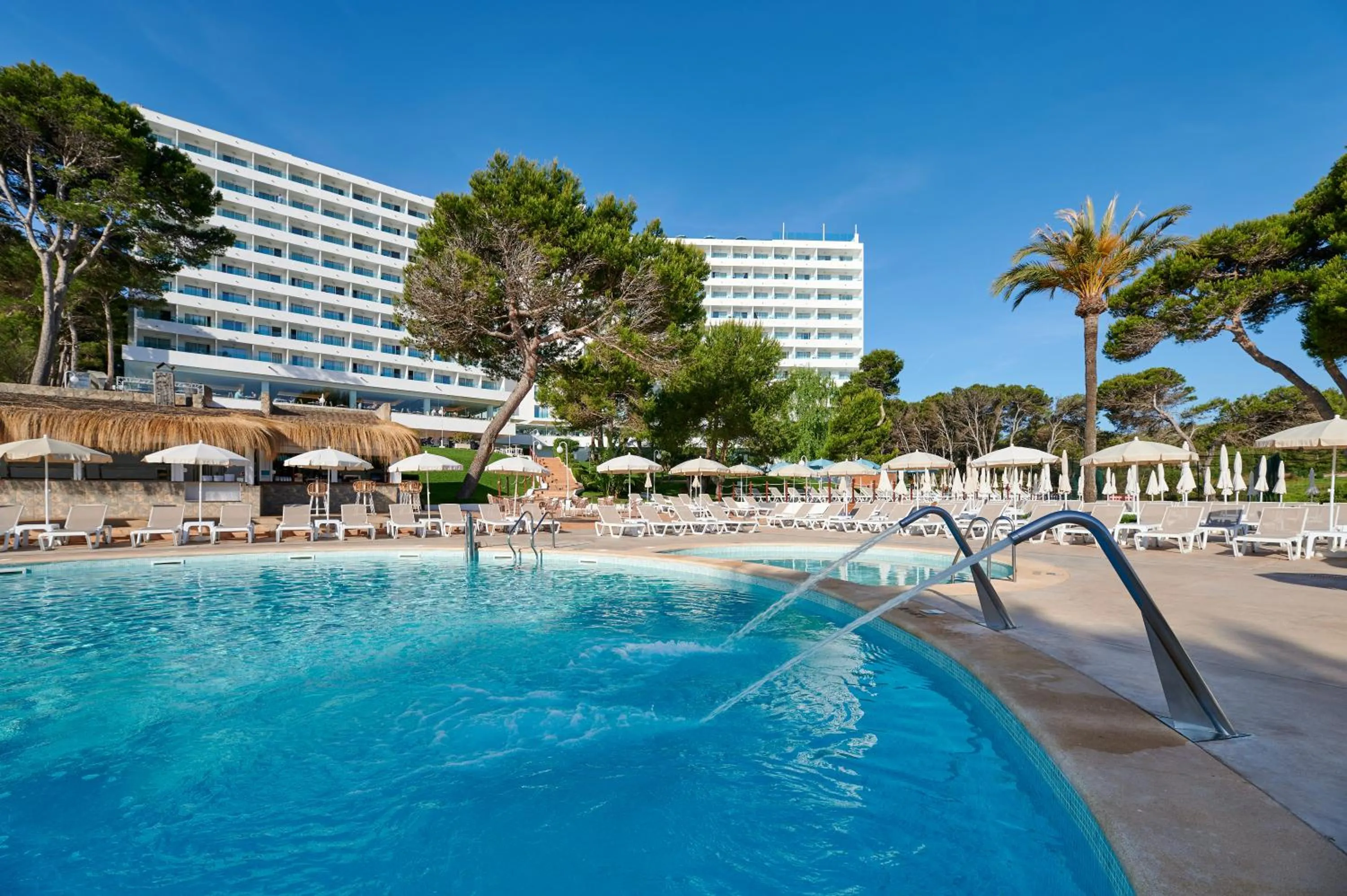 Swimming pool in AluaSoul Carolina - Adults Only