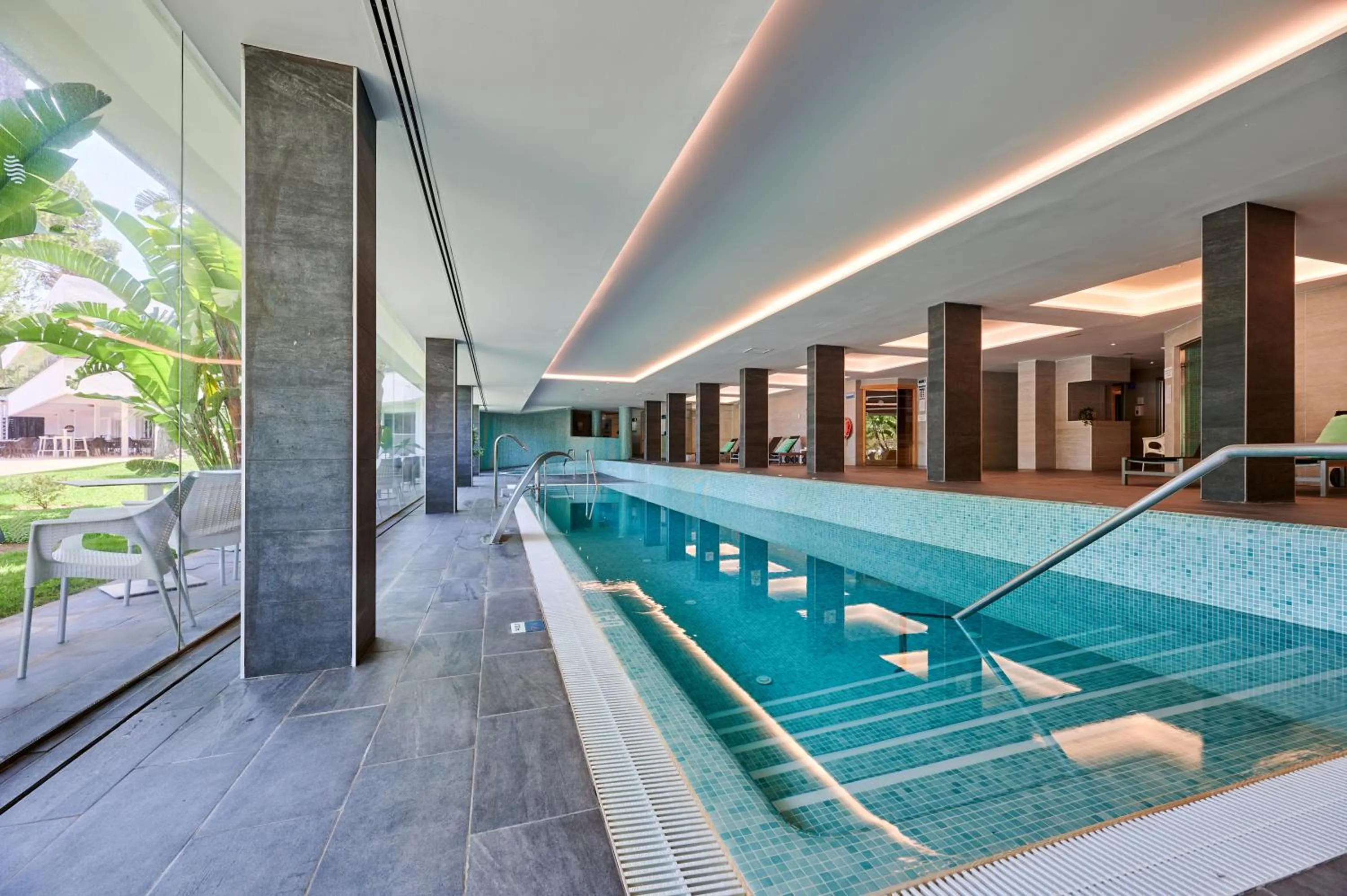 Swimming pool in AluaSoul Carolina - Adults Only