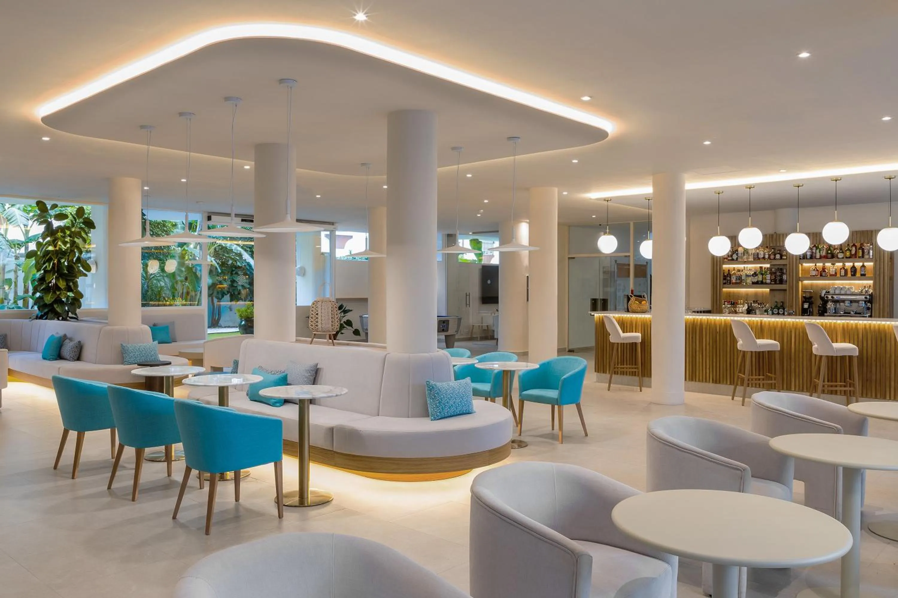 Lounge or bar in Aluasun Lago Rojo - Adults recommended