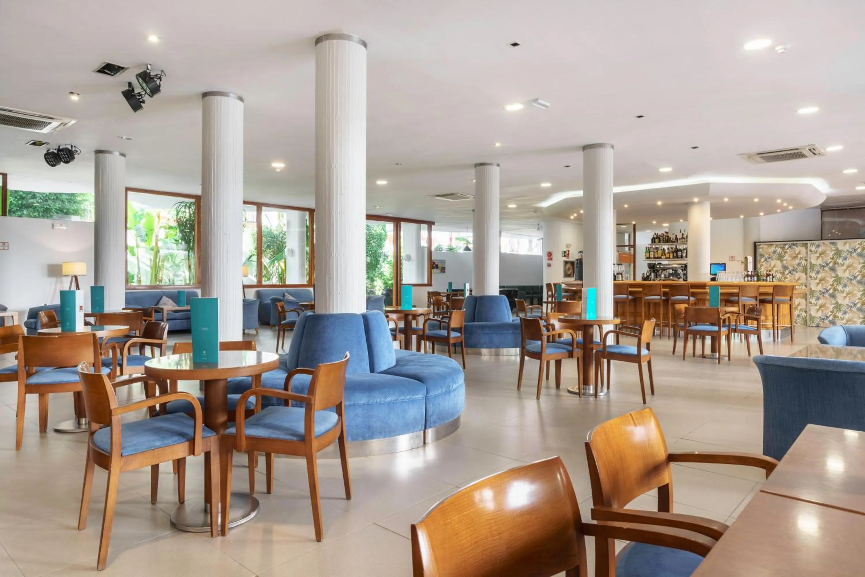 Lounge or bar in Aluasun Lago Rojo - Adults recommended