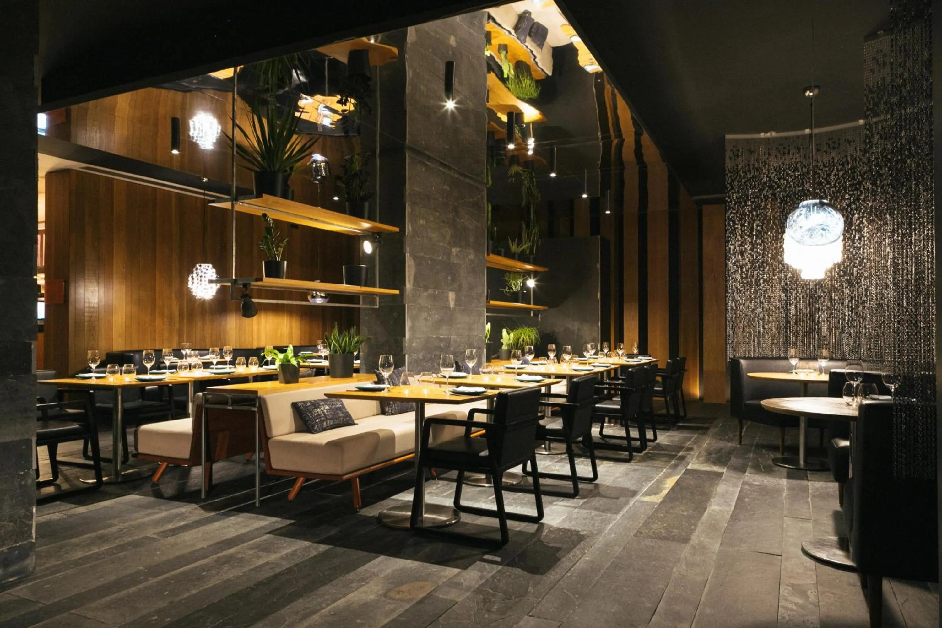 Restaurant/places to eat in Salobre Hotel Resort & Serenity