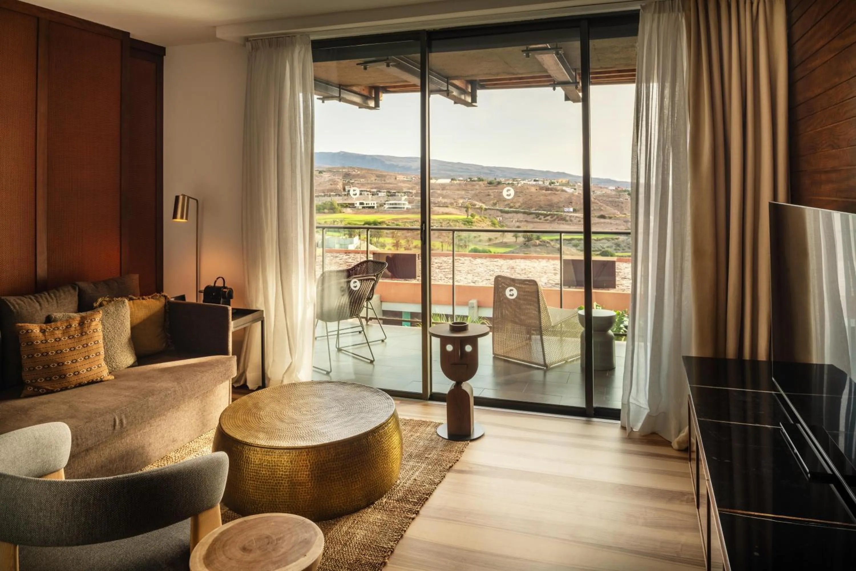 Photo of the whole room in Salobre Hotel Resort & Serenity