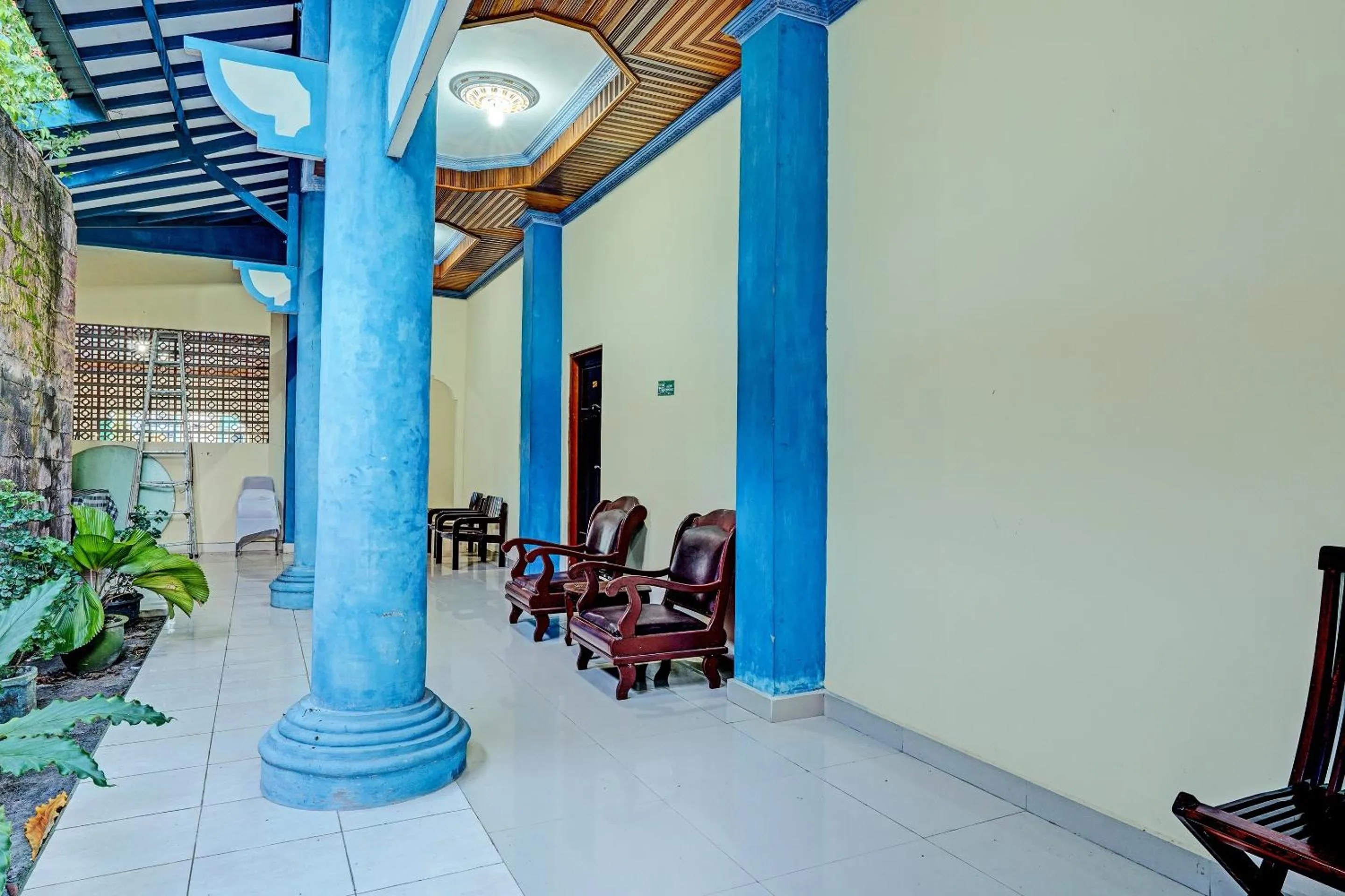 Lobby or reception in OYO 91973 Green Hotel Near Polsek Sabangau