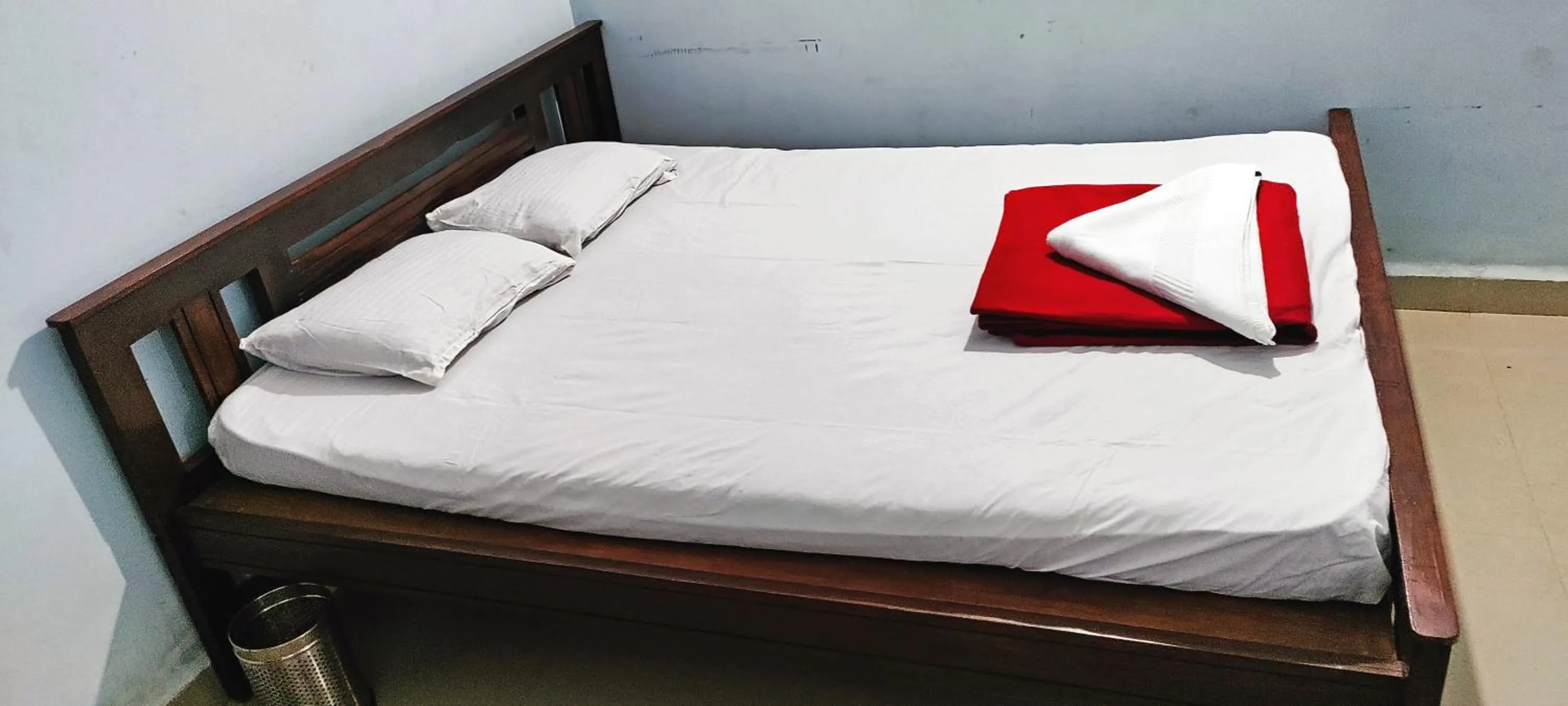 Bedroom in Hotel Keerthi