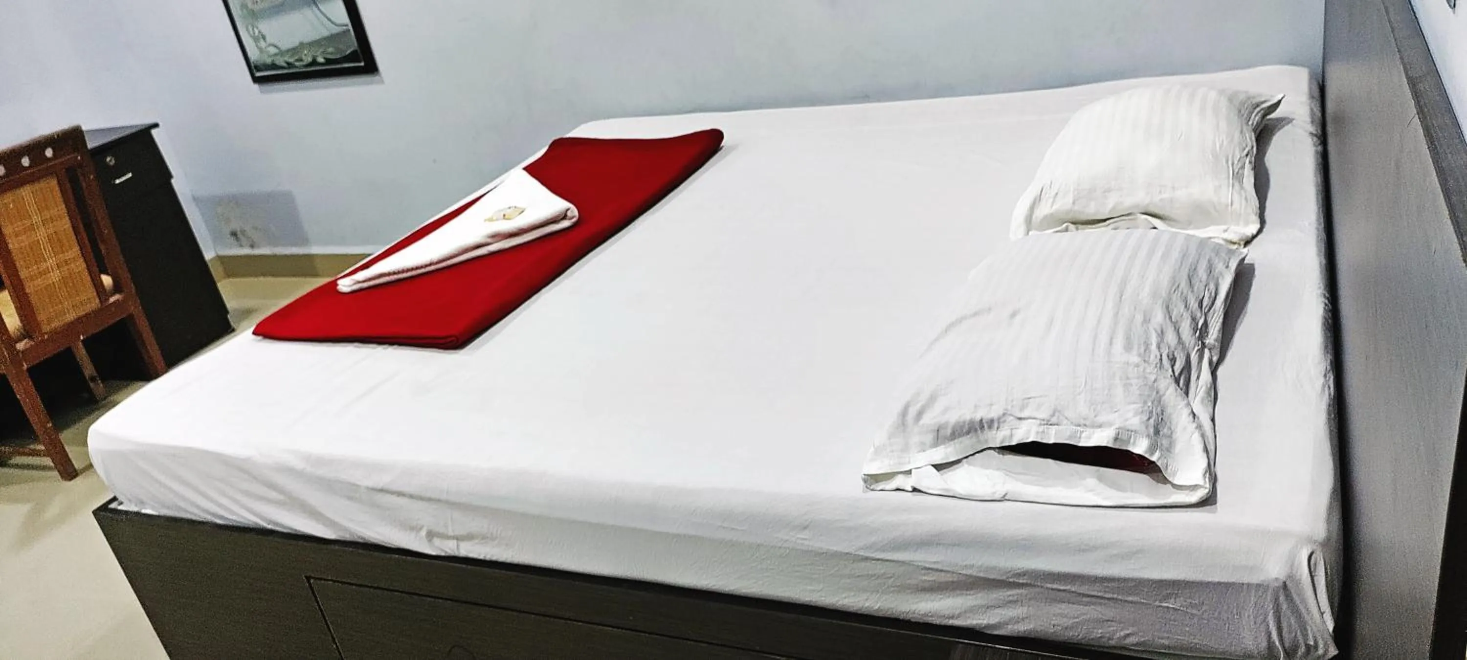 Bedroom in Hotel Keerthi