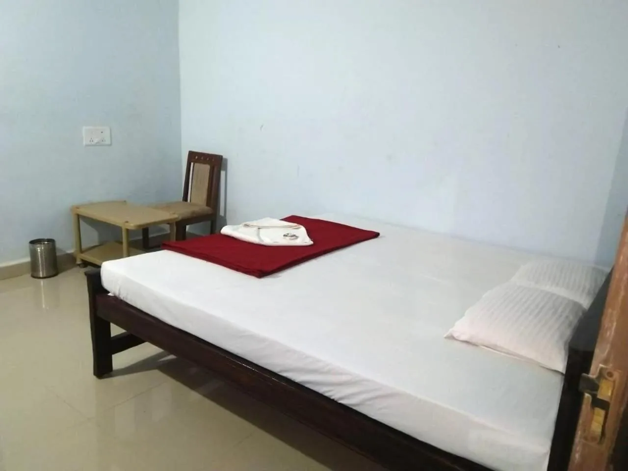 Bedroom in Hotel Keerthi