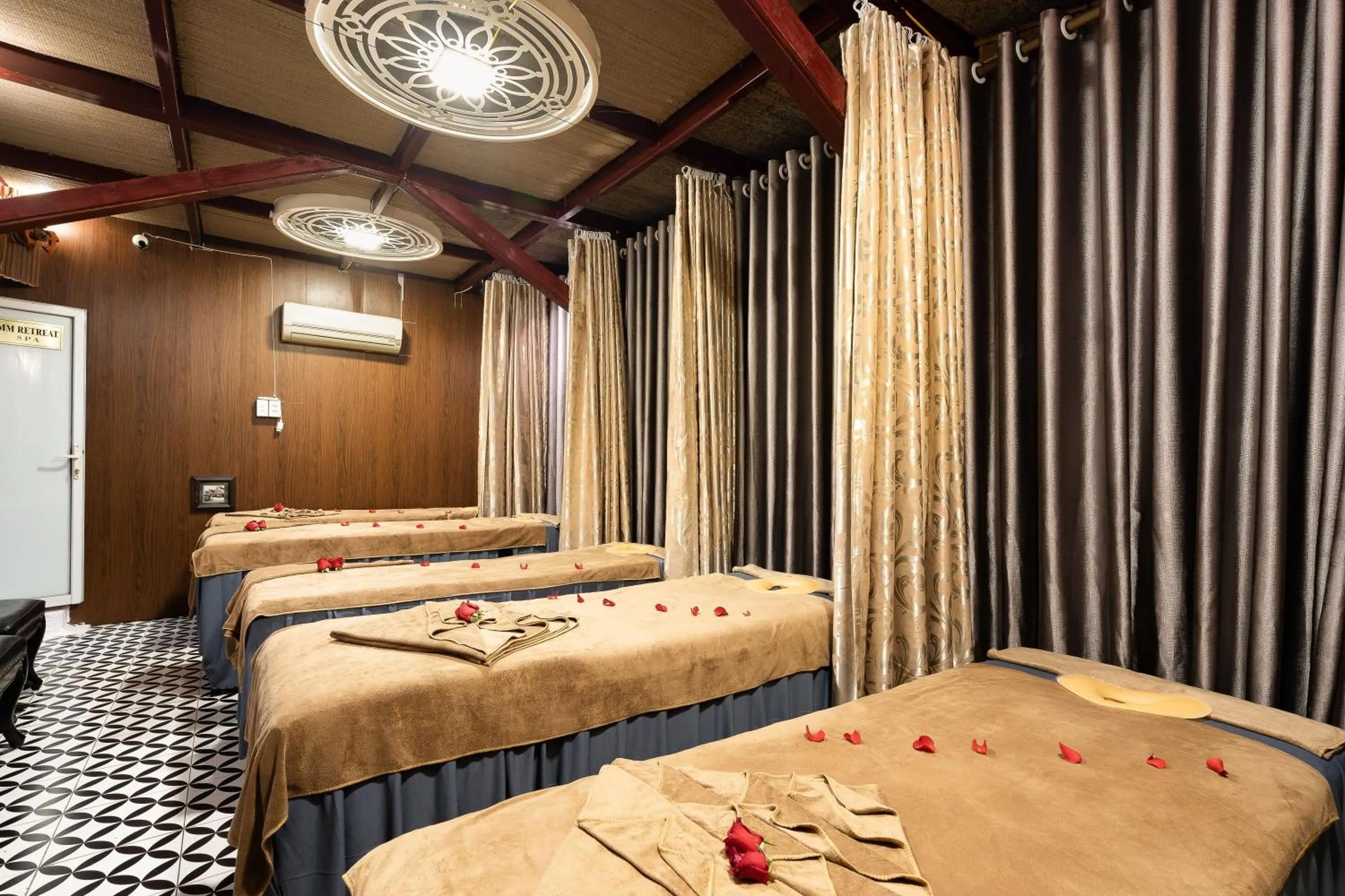 Spa and wellness centre/facilities in Hanoi Memory Premier Hotel & Spa