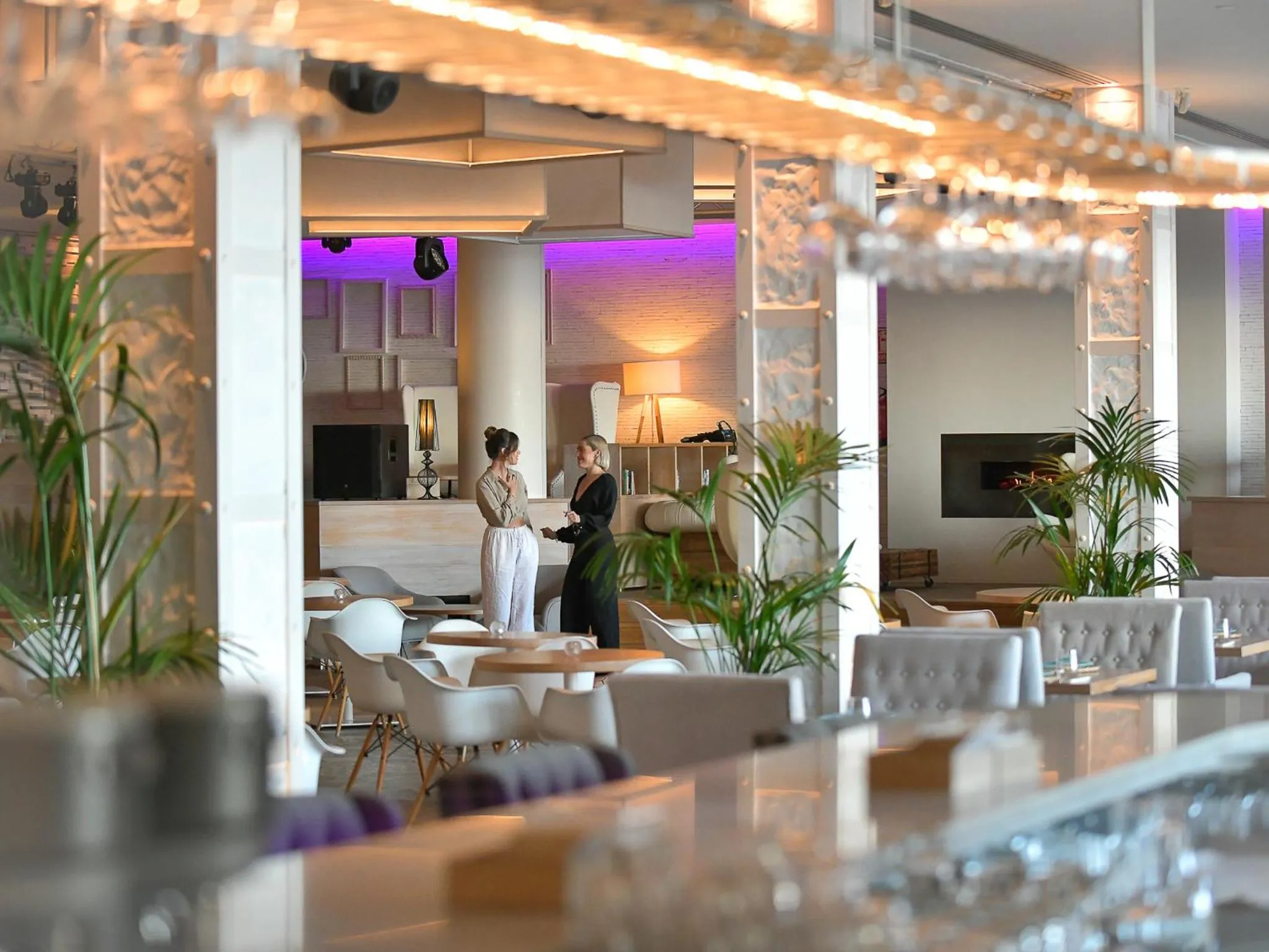 Lounge or bar in Amàre Beach Hotel Marbella - Adults Only Recommended