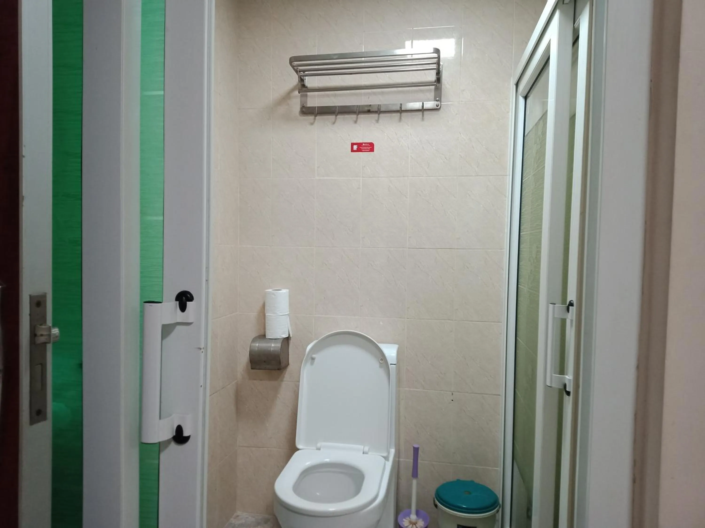 Toilet in RUJIA Condotel Corp.
