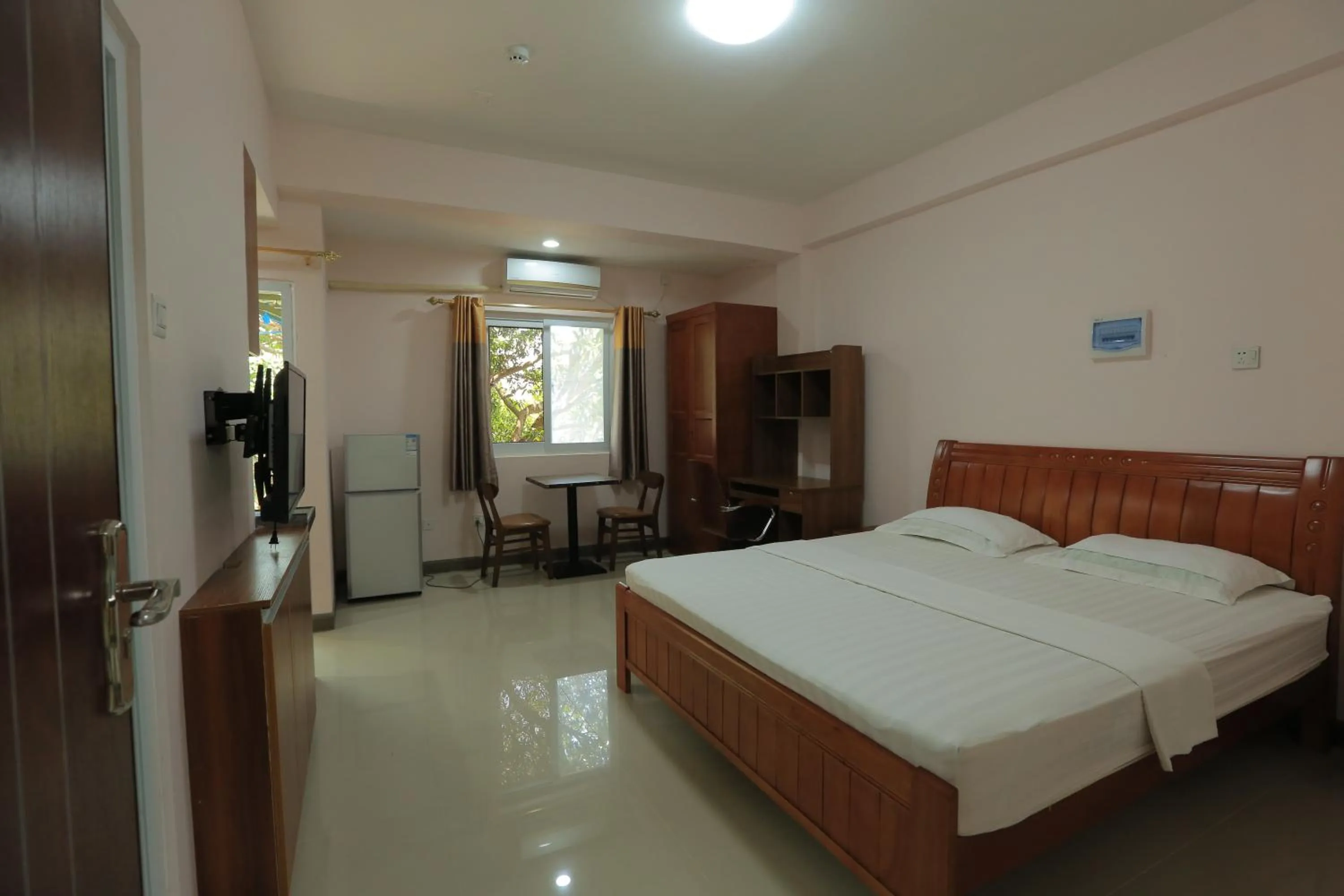 Photo of the whole room in RUJIA Condotel Corp.