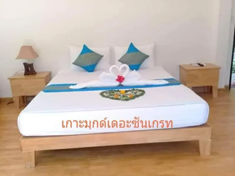 Double Room with Sea View in KOHMOOK THE SUN GREAT RESORT Double Room with Sea View in KOHMOOK THE SUN GREAT RESORT