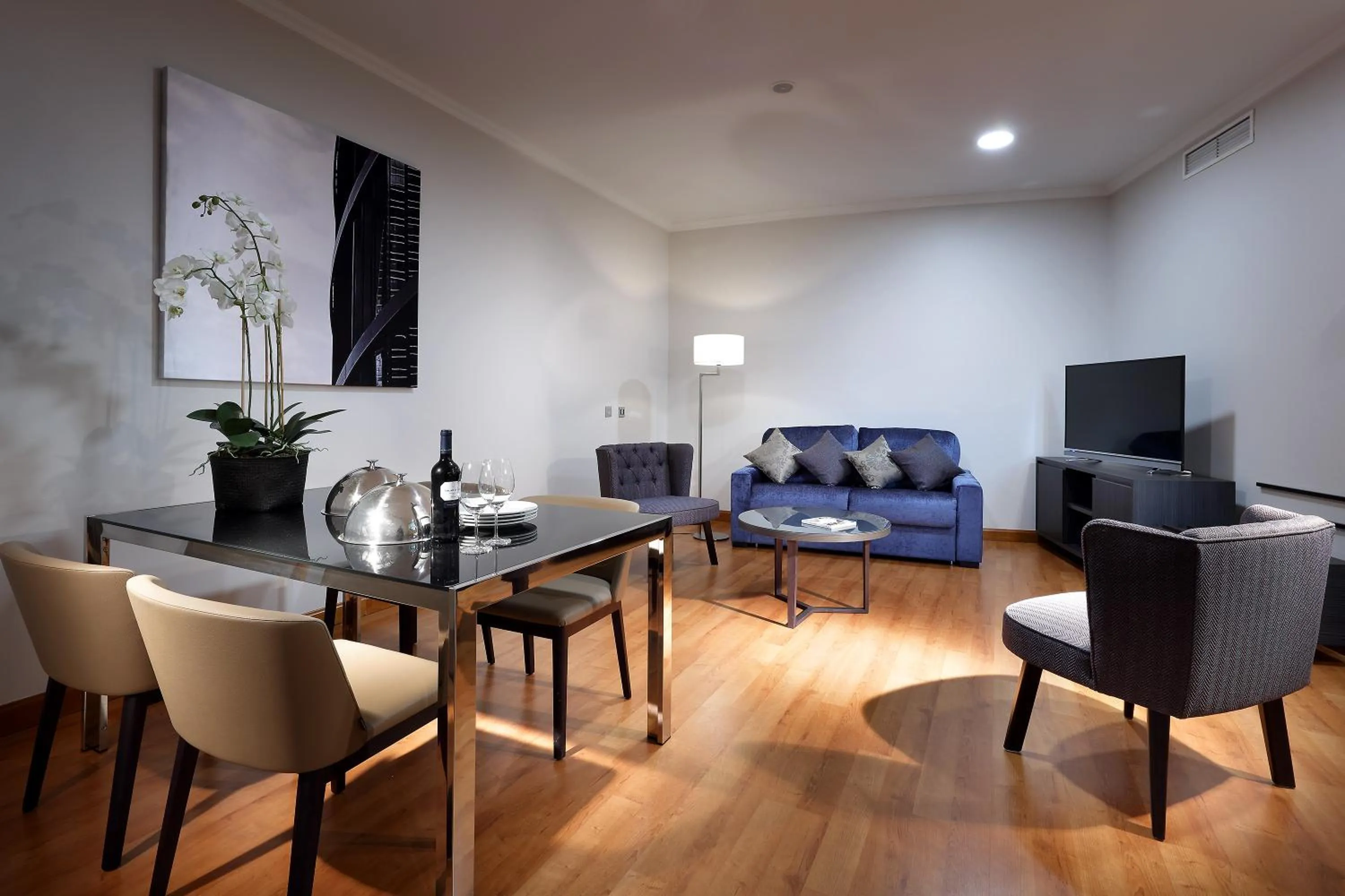 Living room in Eurostars Madrid Foro