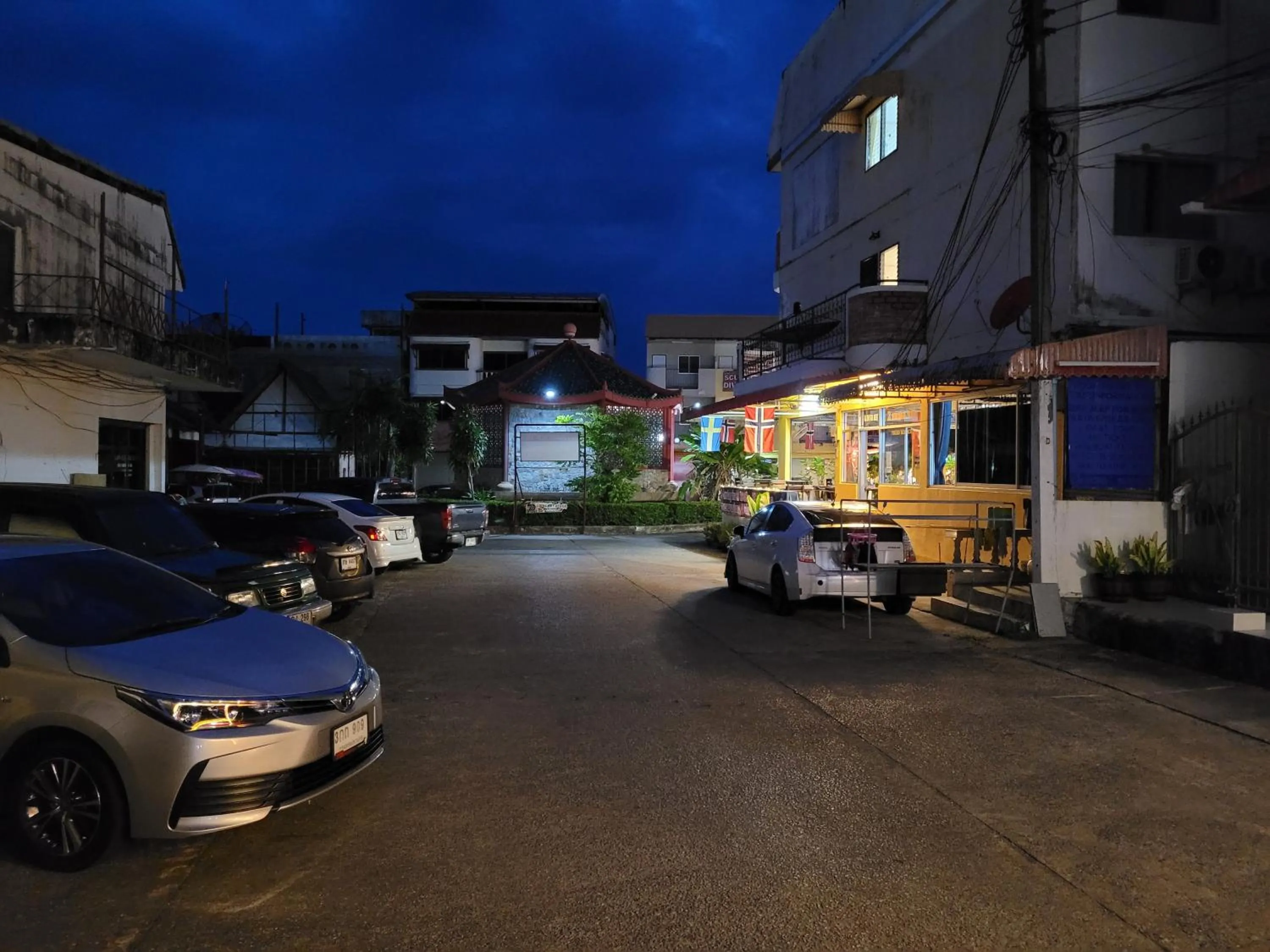 Night in 2 Vikings Guesthouse