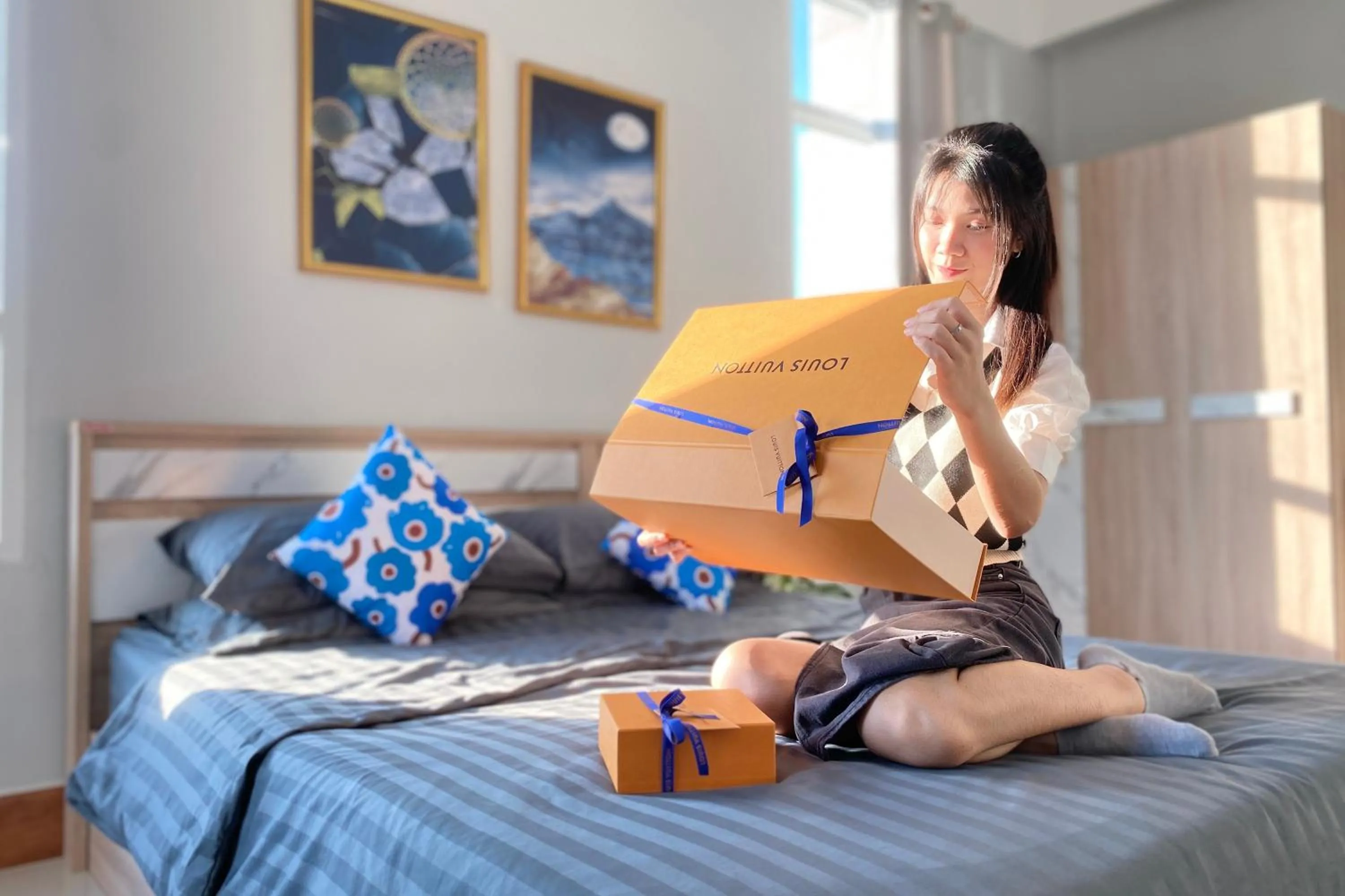 People, Bed in Grand Sansook Omnoi