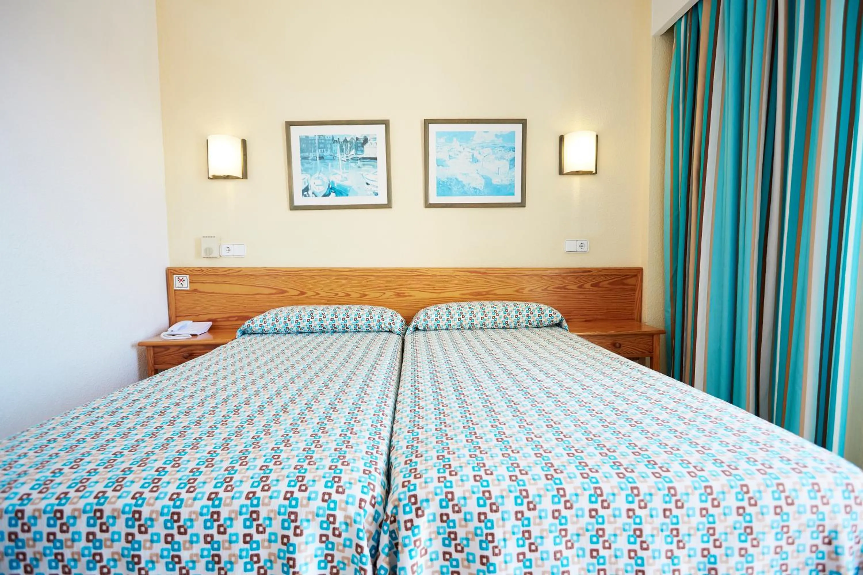 Bed in Invisa Ereso All Inclusive