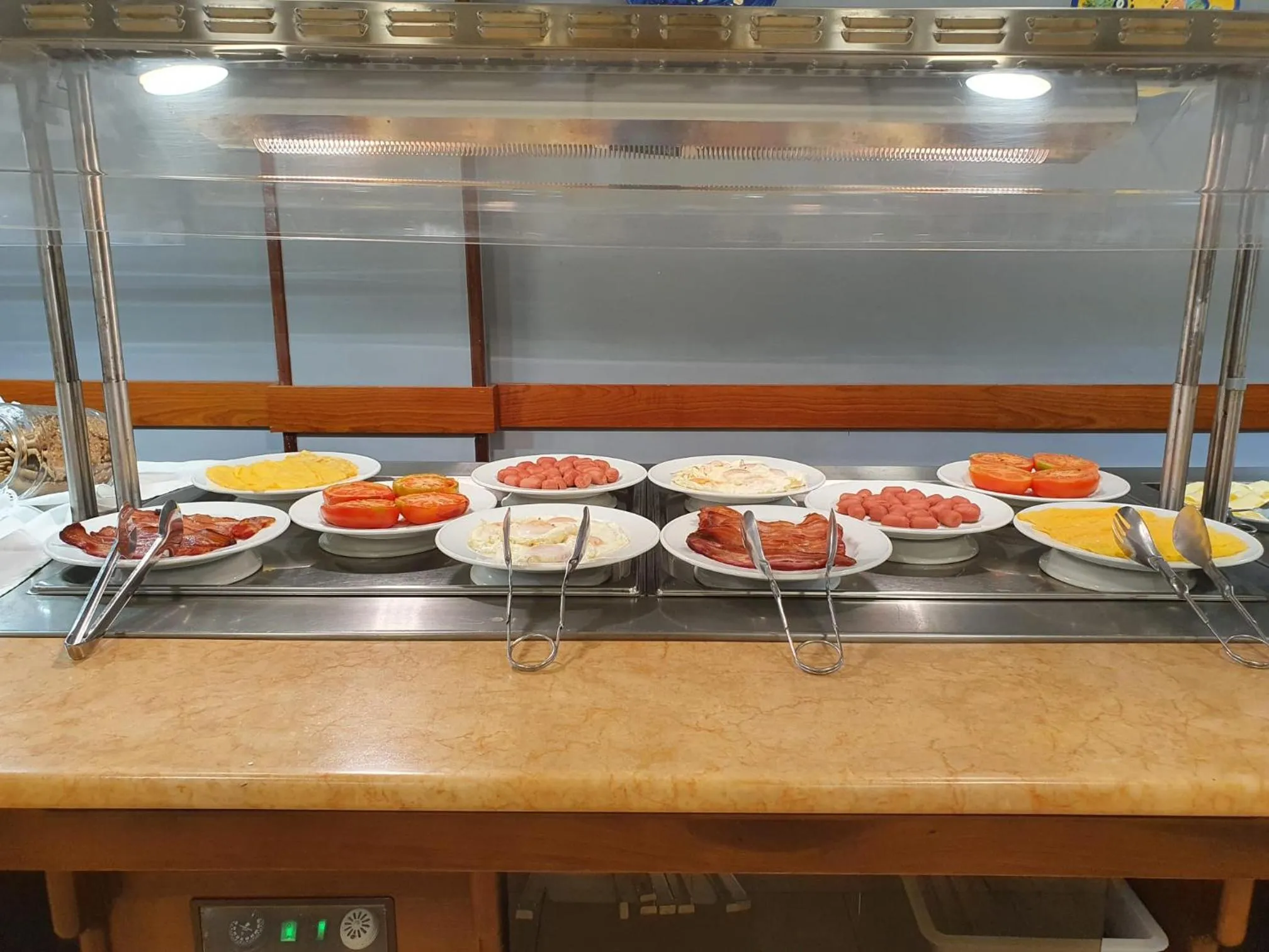 Breakfast in Hotel Troncoso