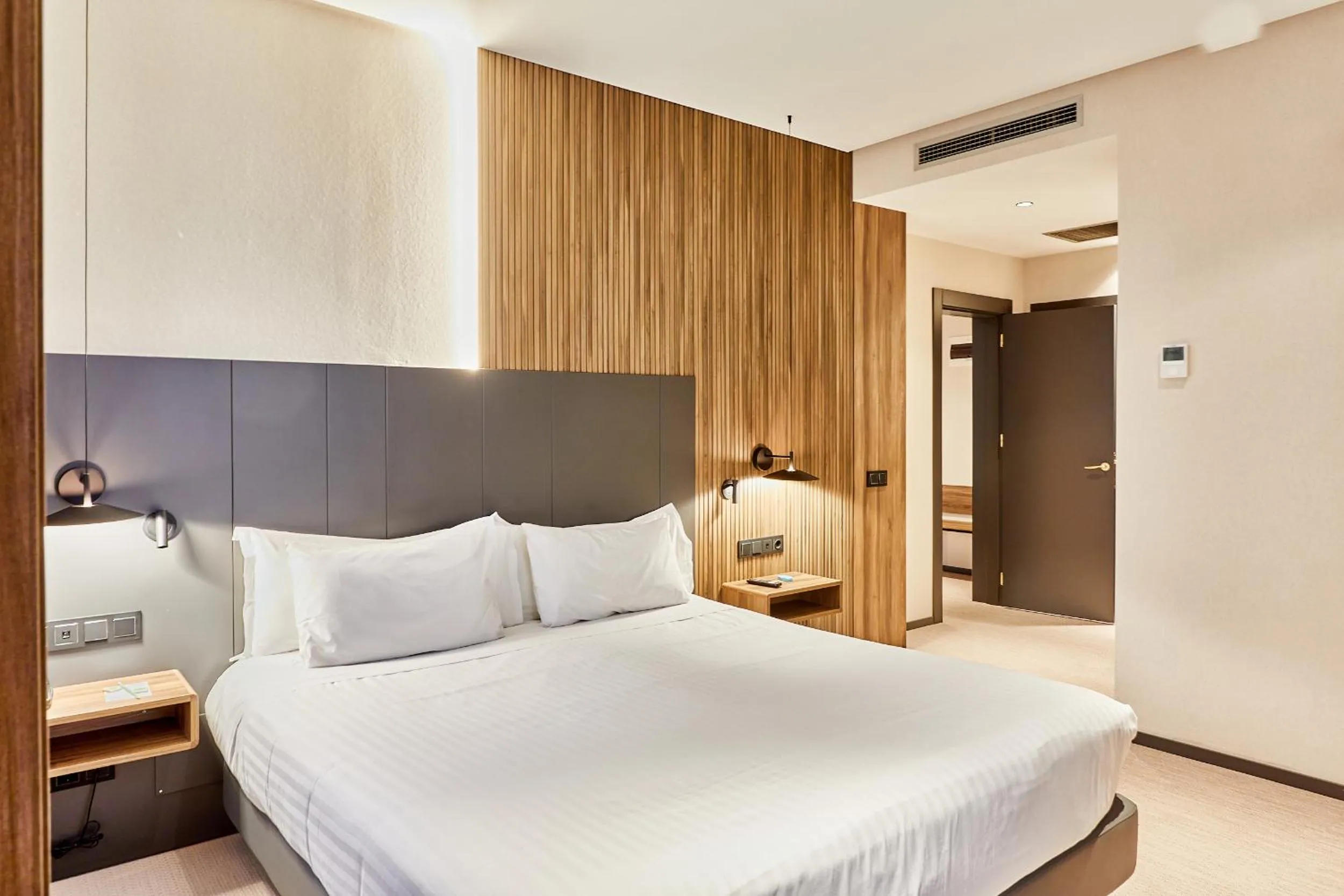 Bedroom, Bed in Silken Ciudad Gijón