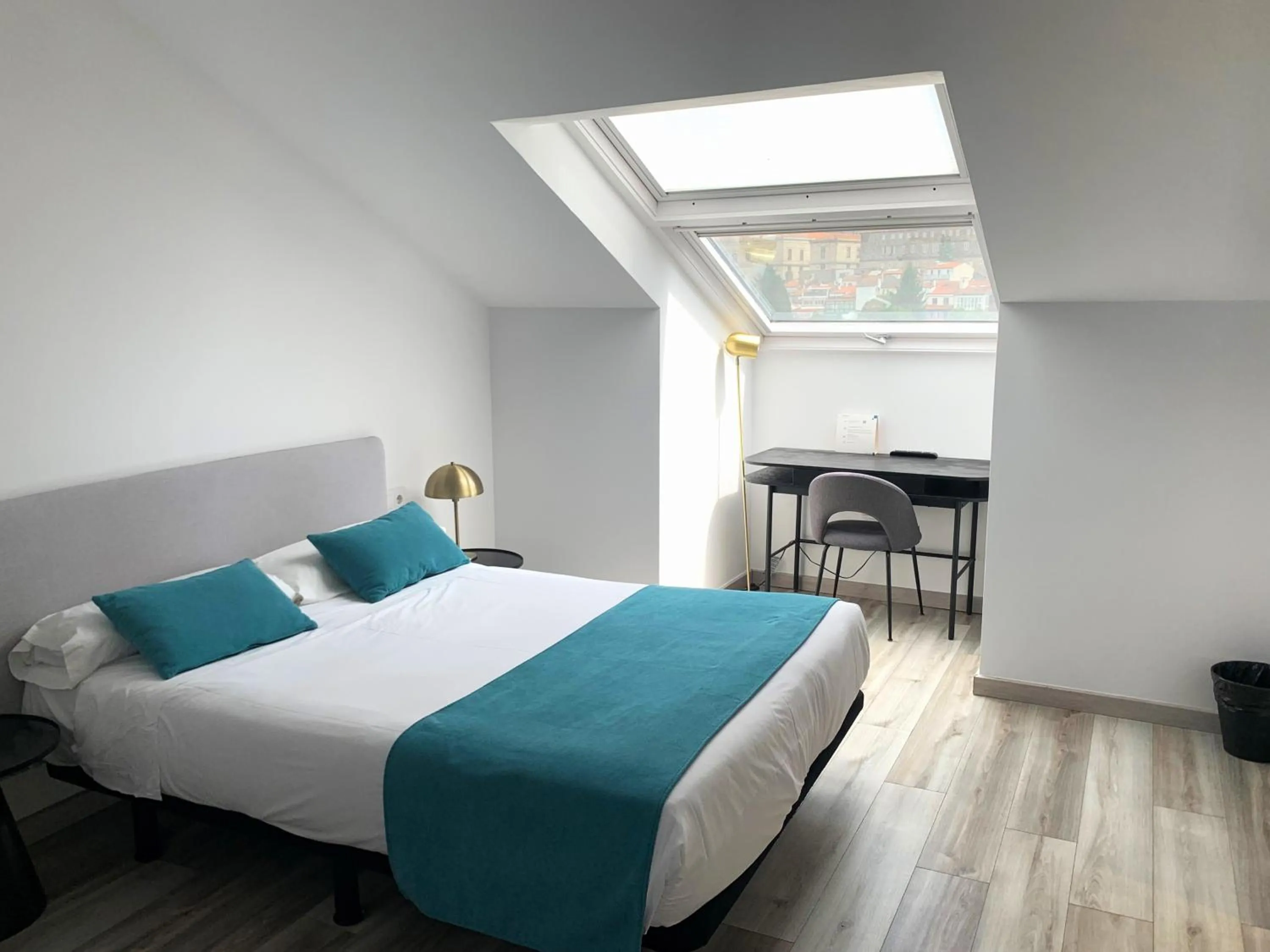 Photo of the whole room, Bed in Hotel Pombal Rooms