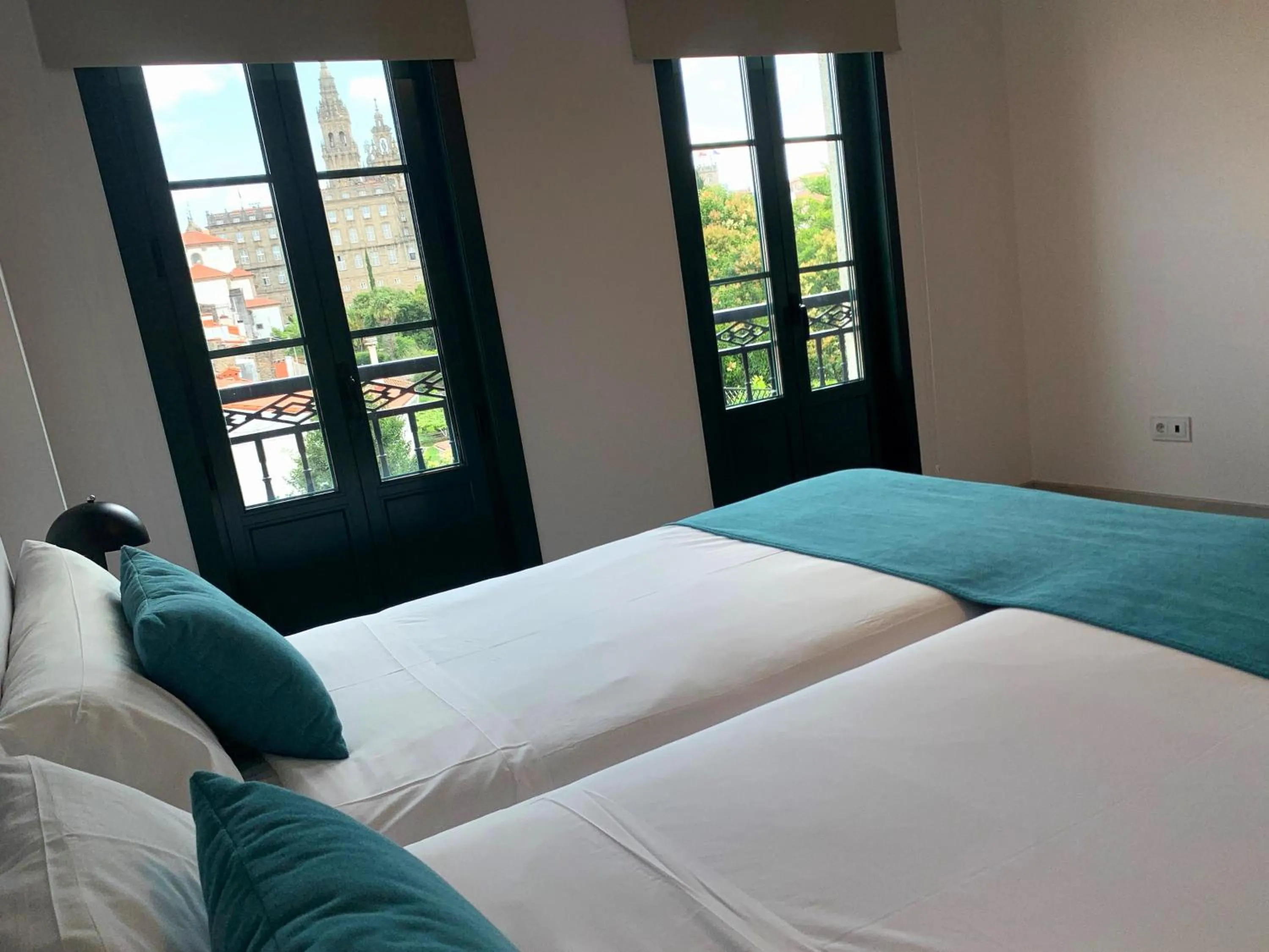 Photo of the whole room, Bed in Hotel Pombal Rooms