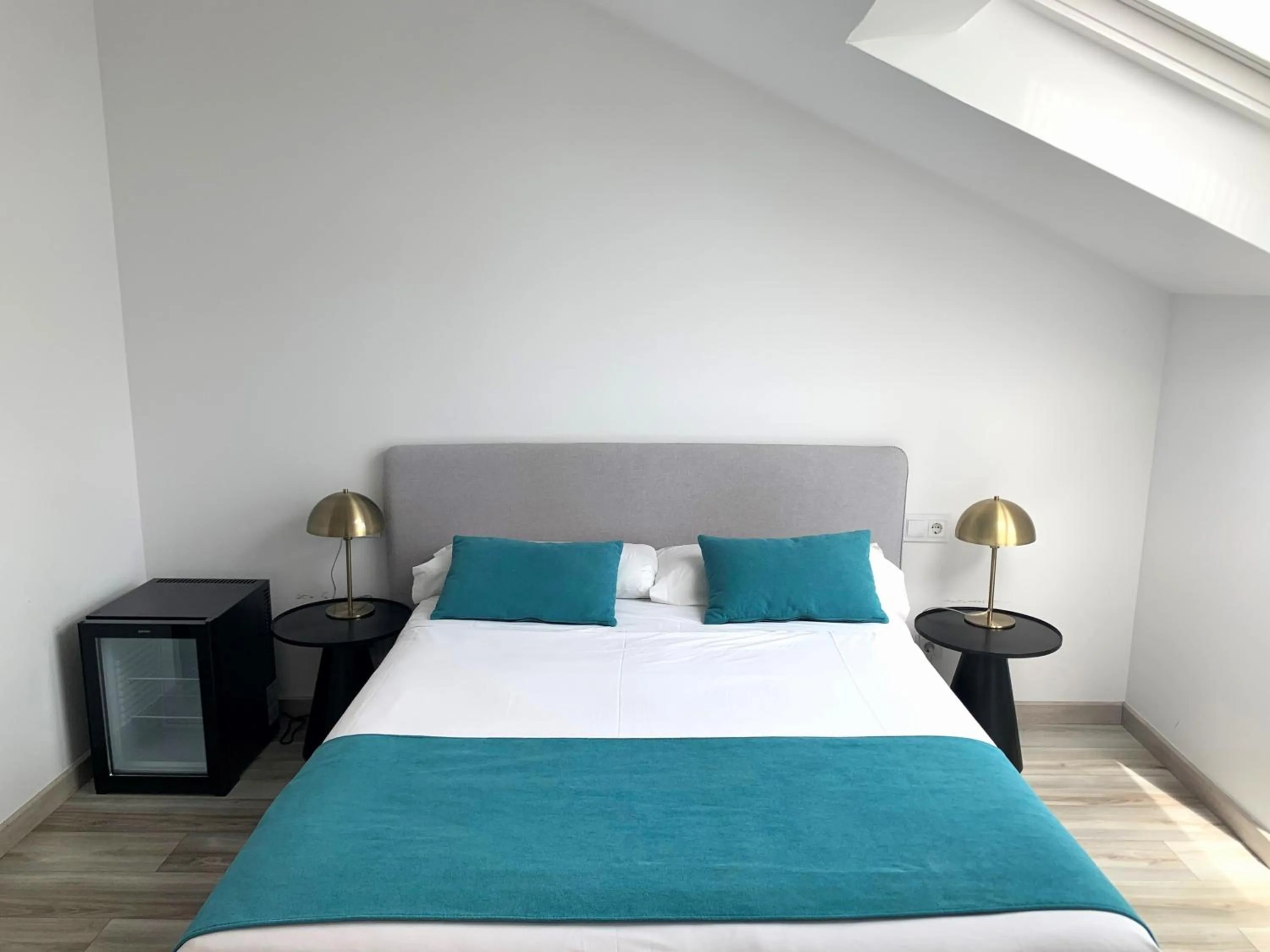 Photo of the whole room, Bed in Hotel Pombal Rooms