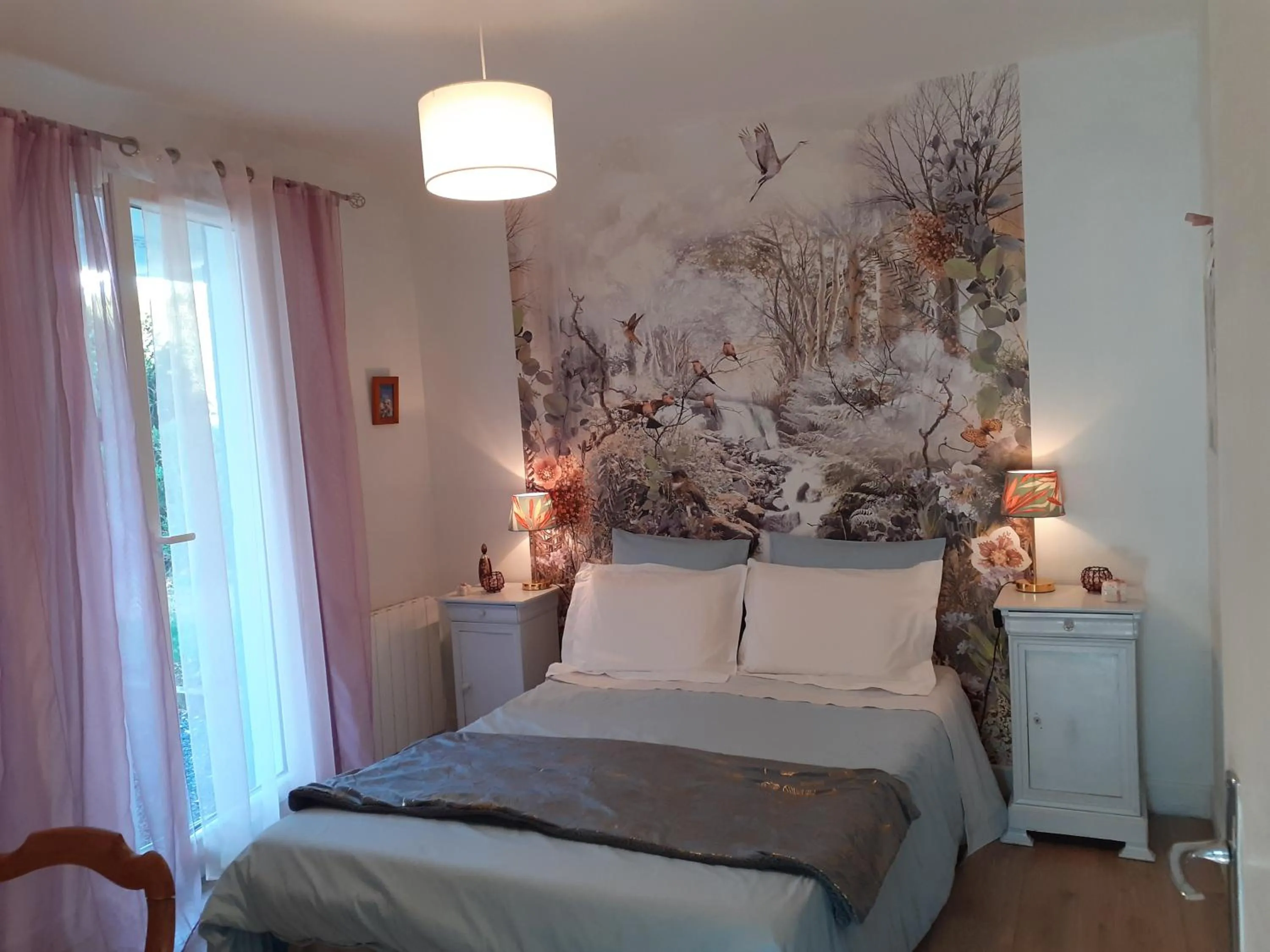 Internal: Not applicable to any particular room, Bed in Les Oiseaux chambre d'hôtes