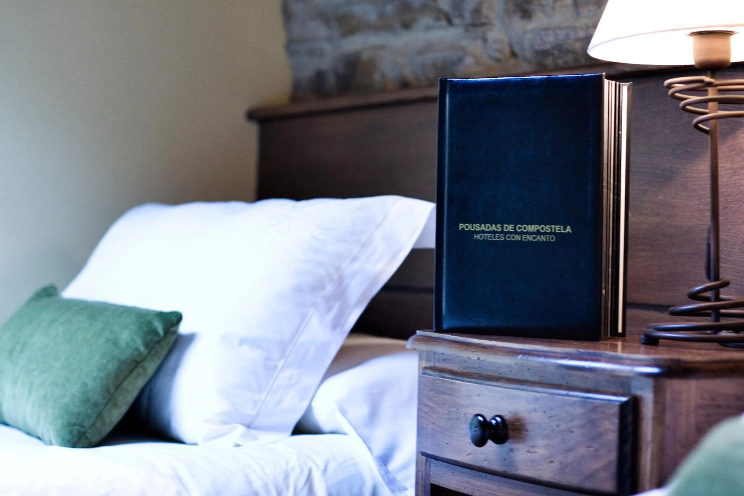 Bed in San Clemente by Pousadas de Compostela