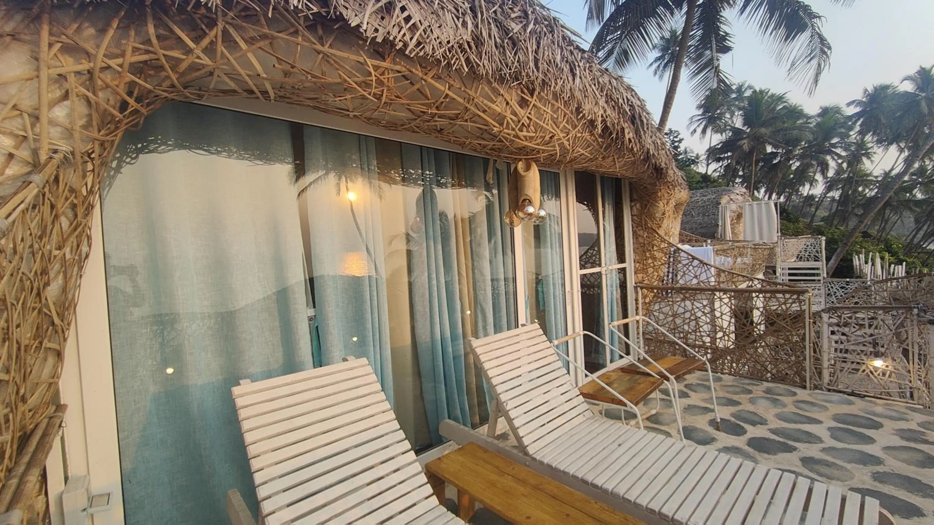 View (from property/room) in Obrigado by Craftels