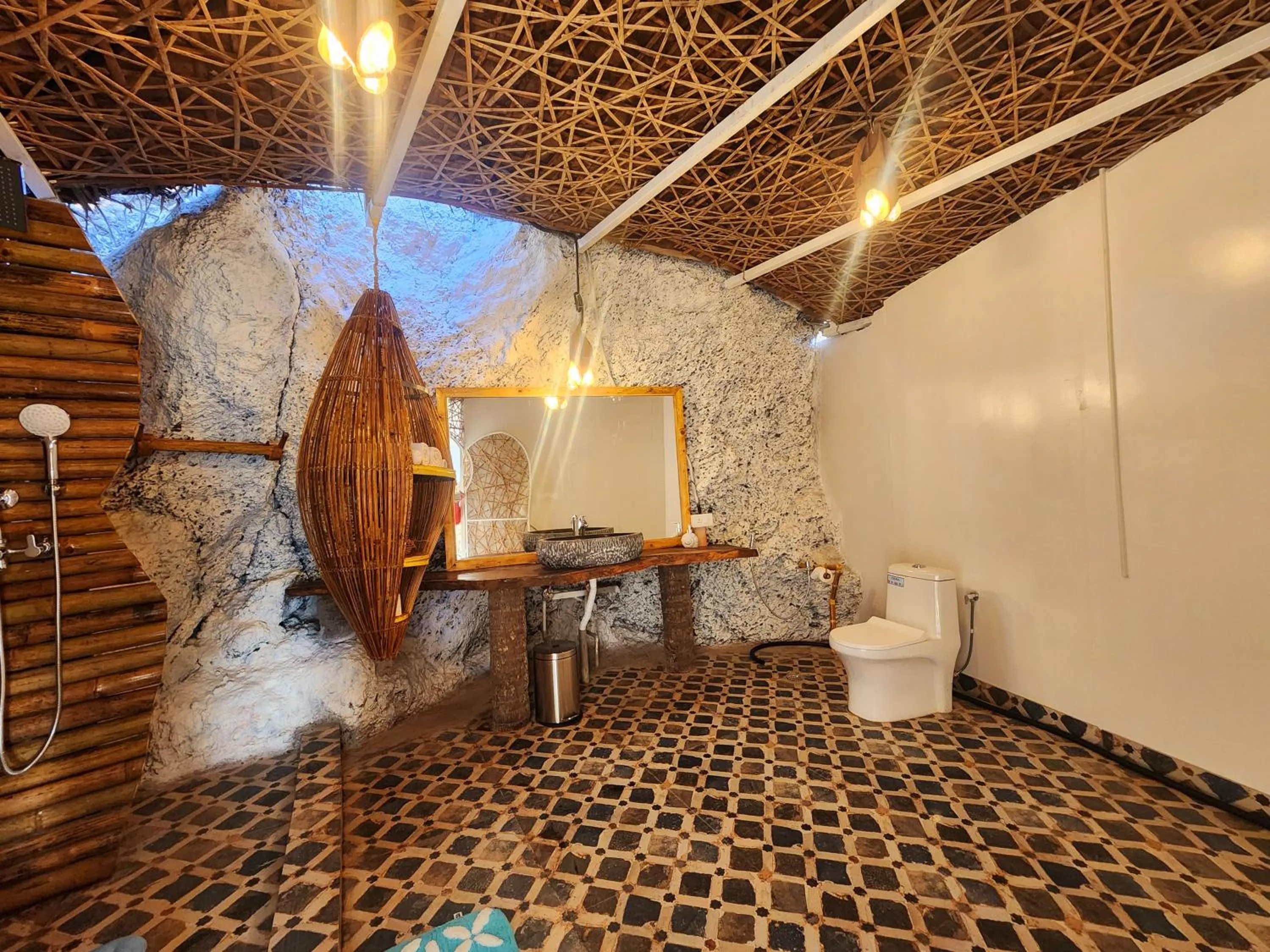 Property building in Obrigado by Craftels