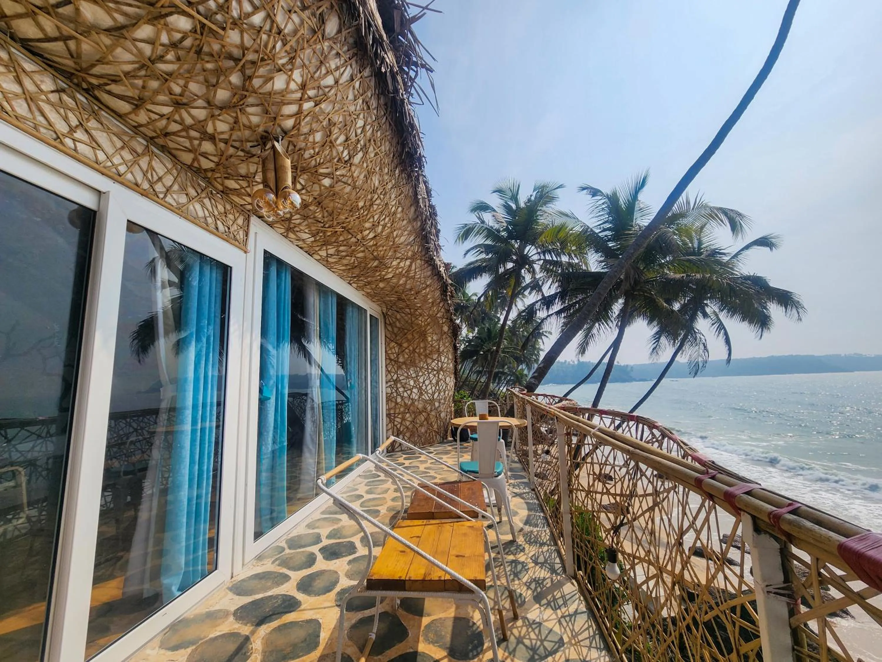 Patio in Obrigado by Craftels