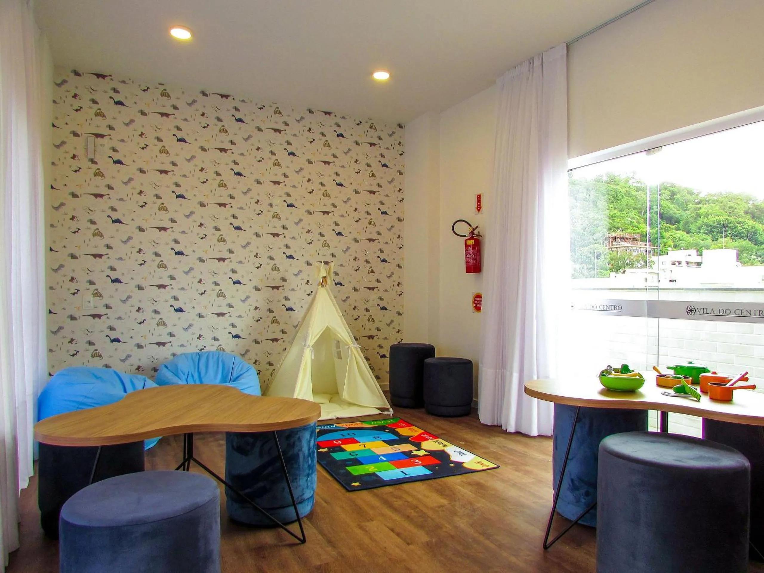 Kids's club in VDC-225 Moderno monoambiente a pocos mts del mar de Bombinhas