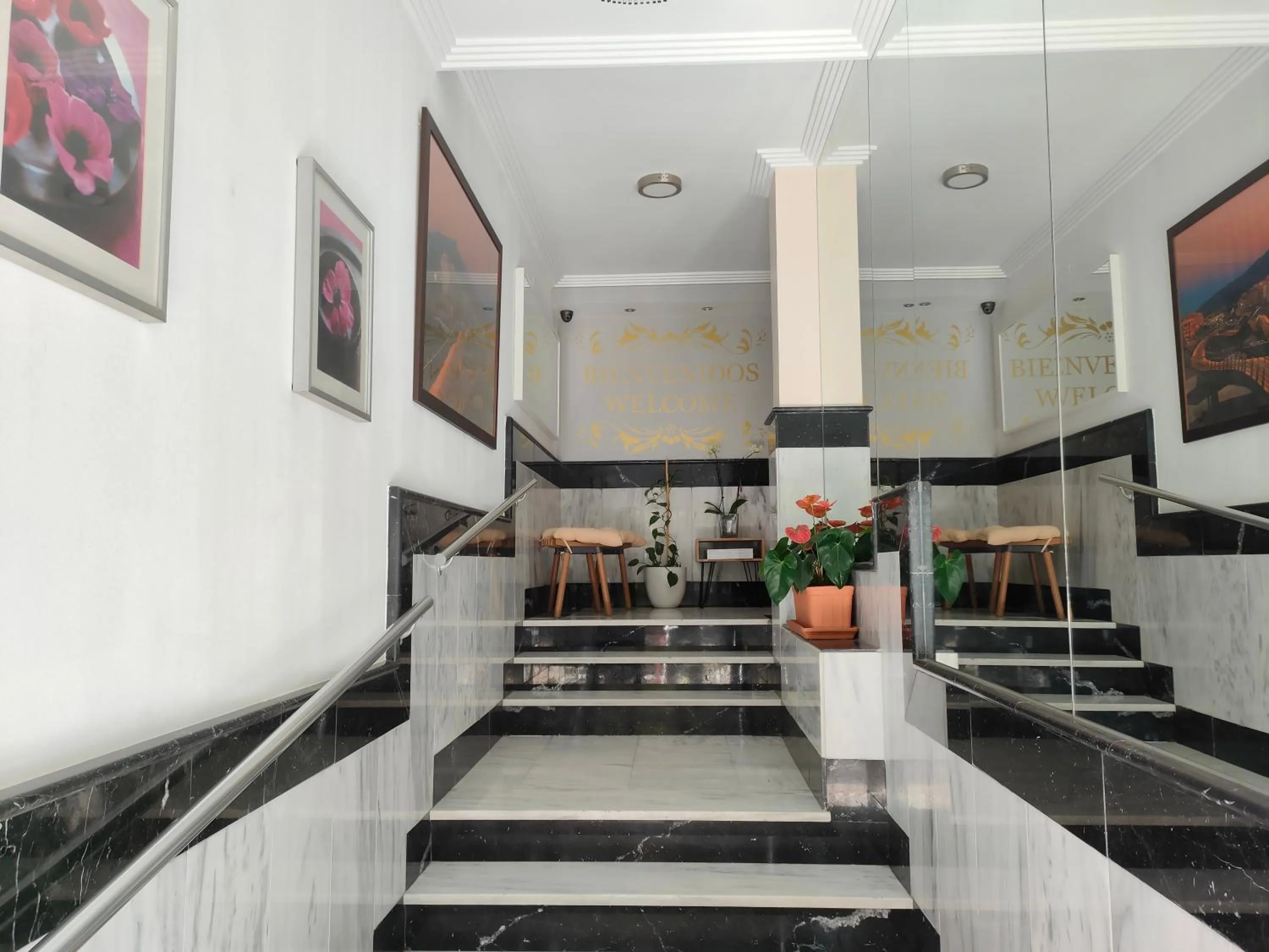 Lobby or reception in Sanpedro Apartamentos Marbella