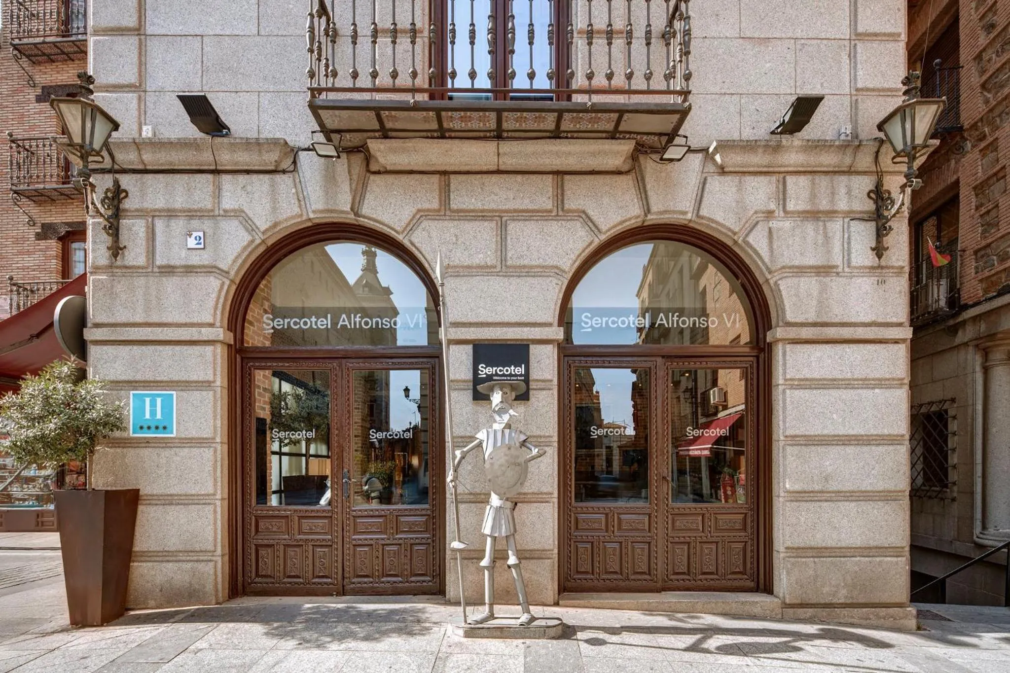 Facade/entrance in Hotel Sercotel Alfonso VI