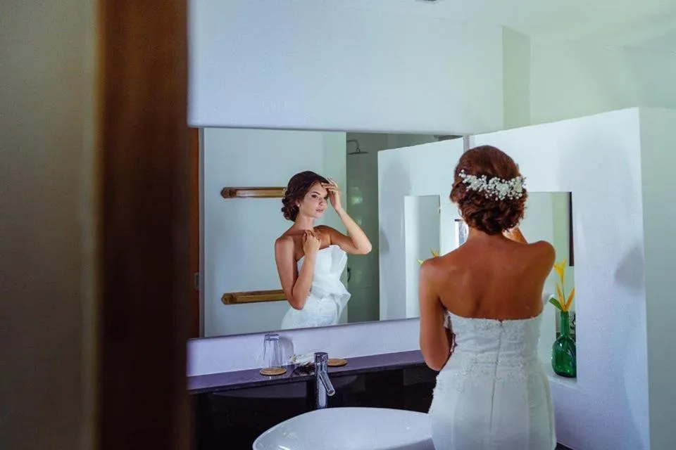 Bathroom in Island View Beachfront Resort