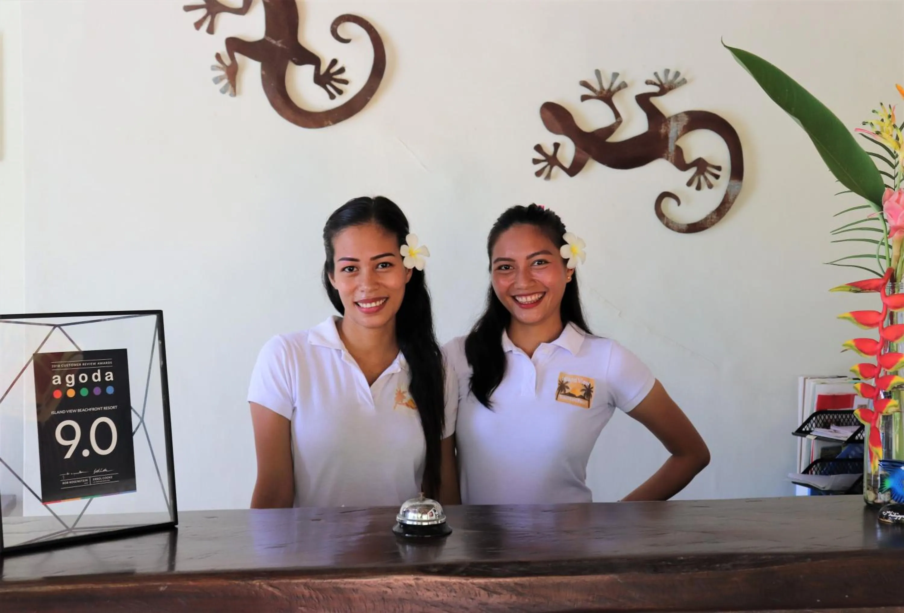 Lobby or reception in Island View Beachfront Resort