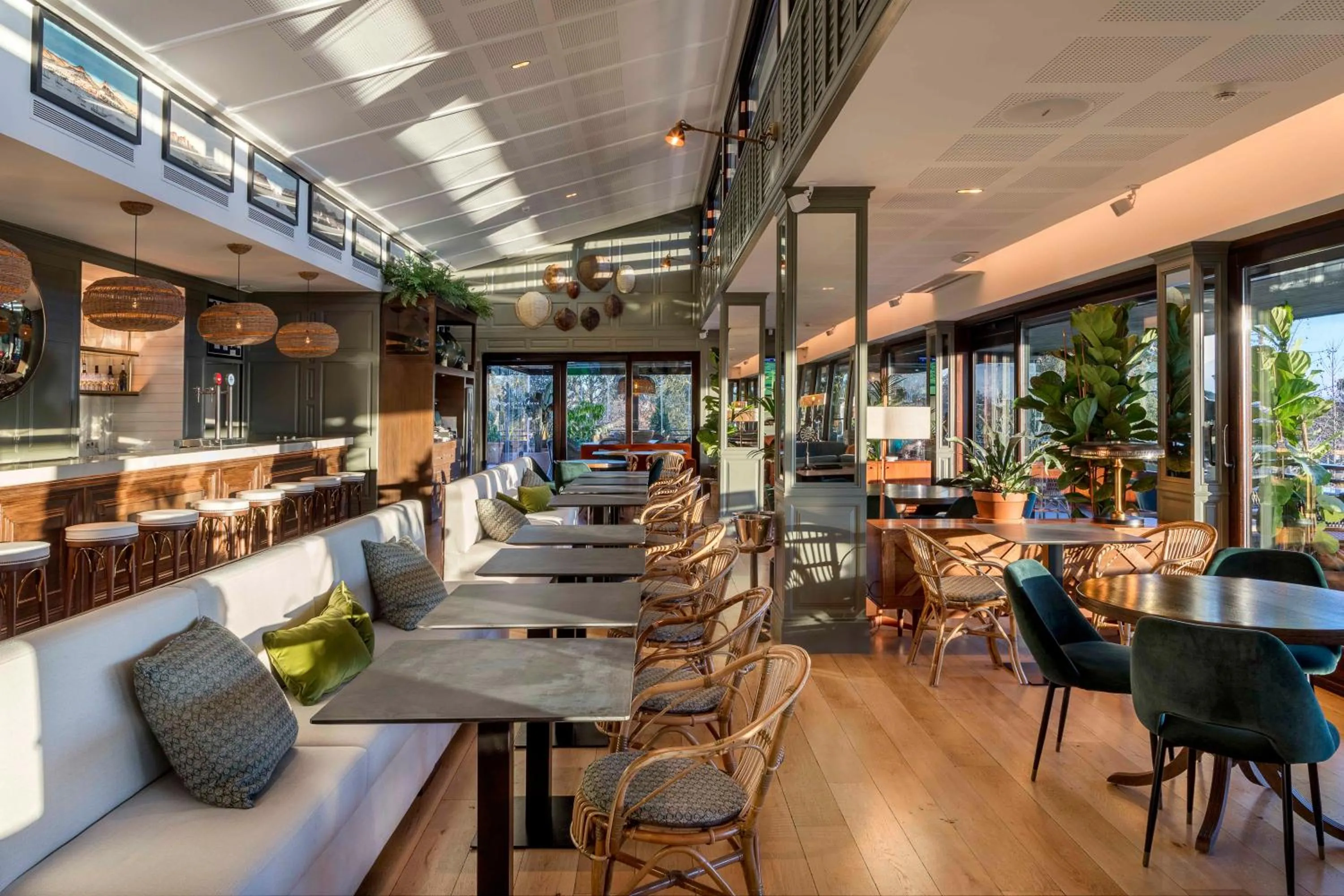 Restaurant/places to eat in Hotel Camiral - The Leading Hotels of the World