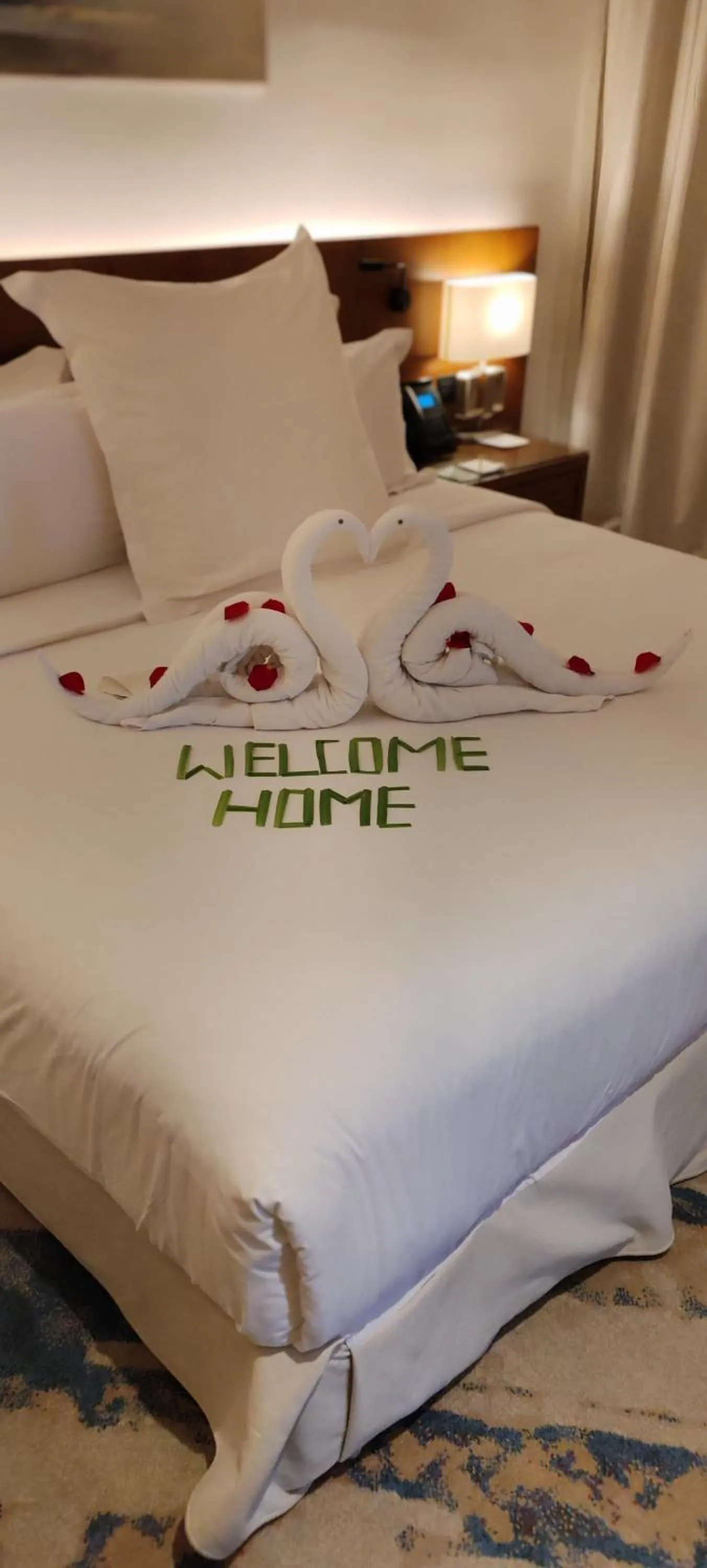 Bed in Jasmine Garden Hotel